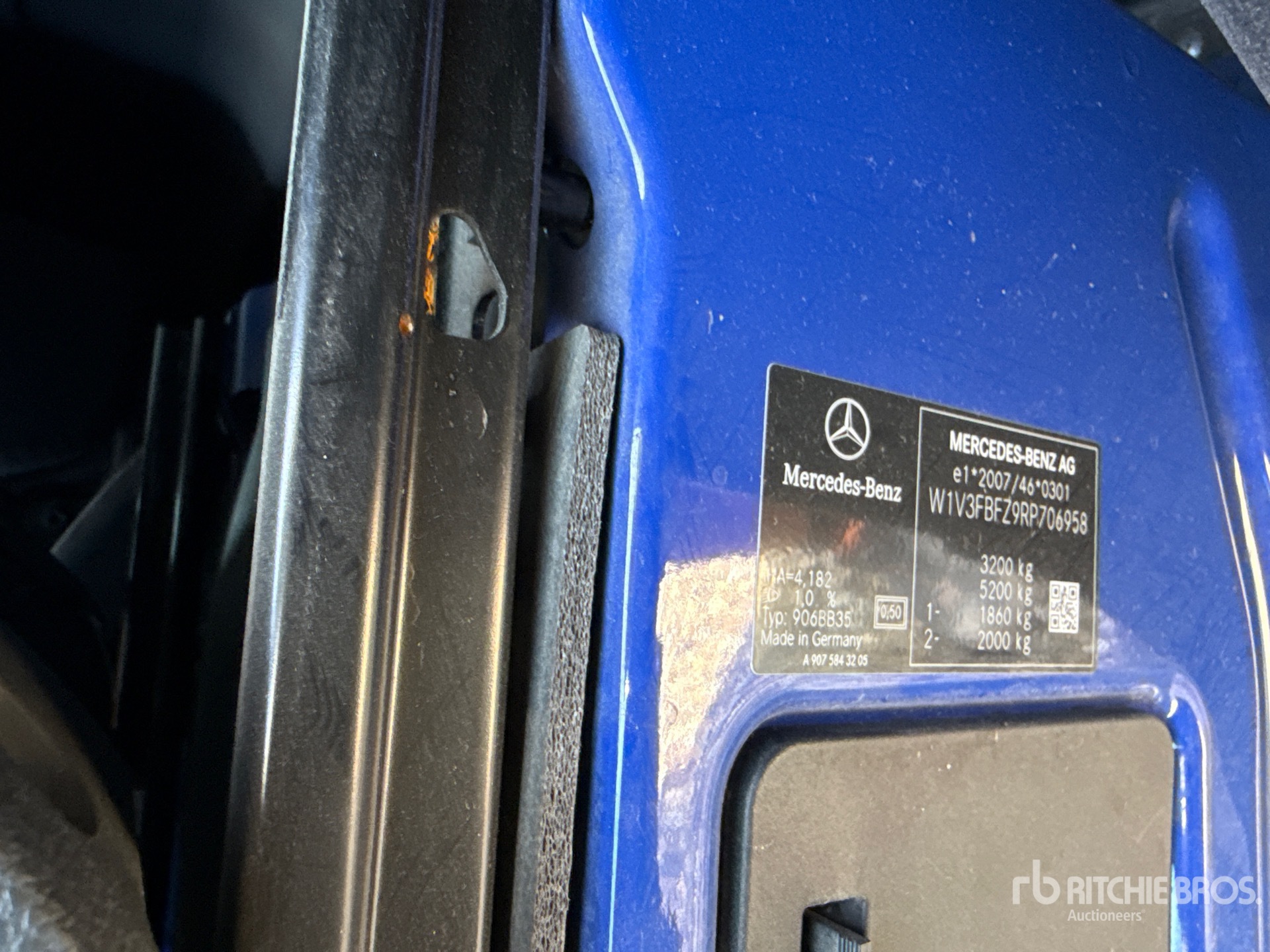 2024 Mercedes-Benz SPRINTER 311CDI