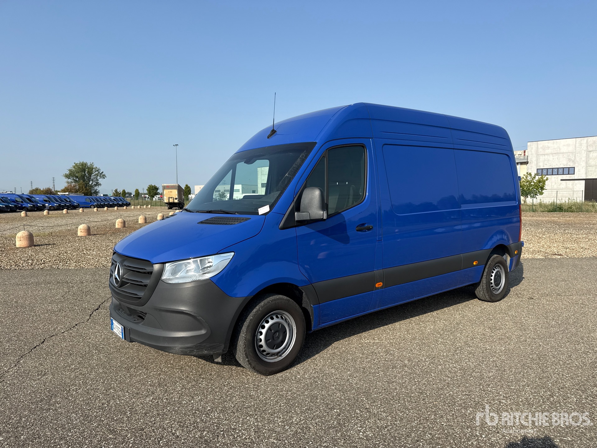 Photo of 2024 Mercedes-Benz SPRINTER 311CDI