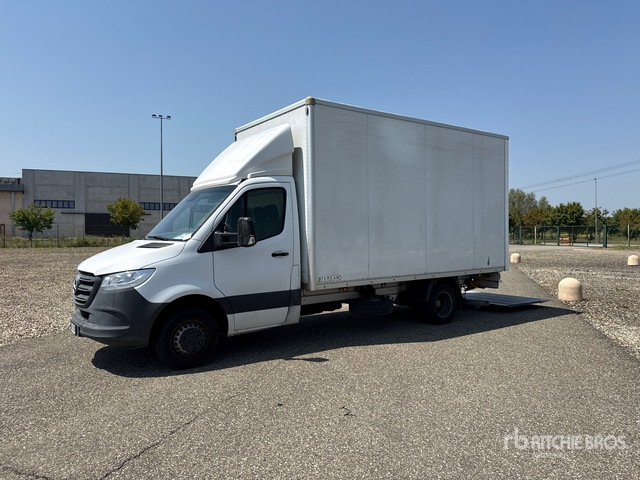 2021 Mercedes-Benz Sprinter 311CDI Van Truck