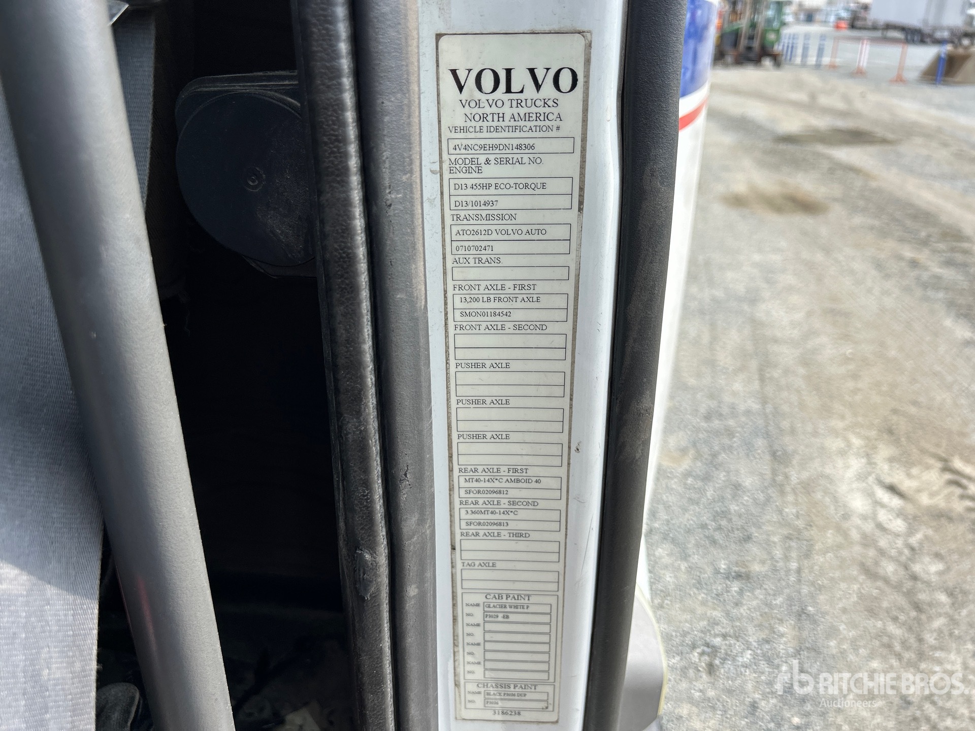 2013 Volvo VNL