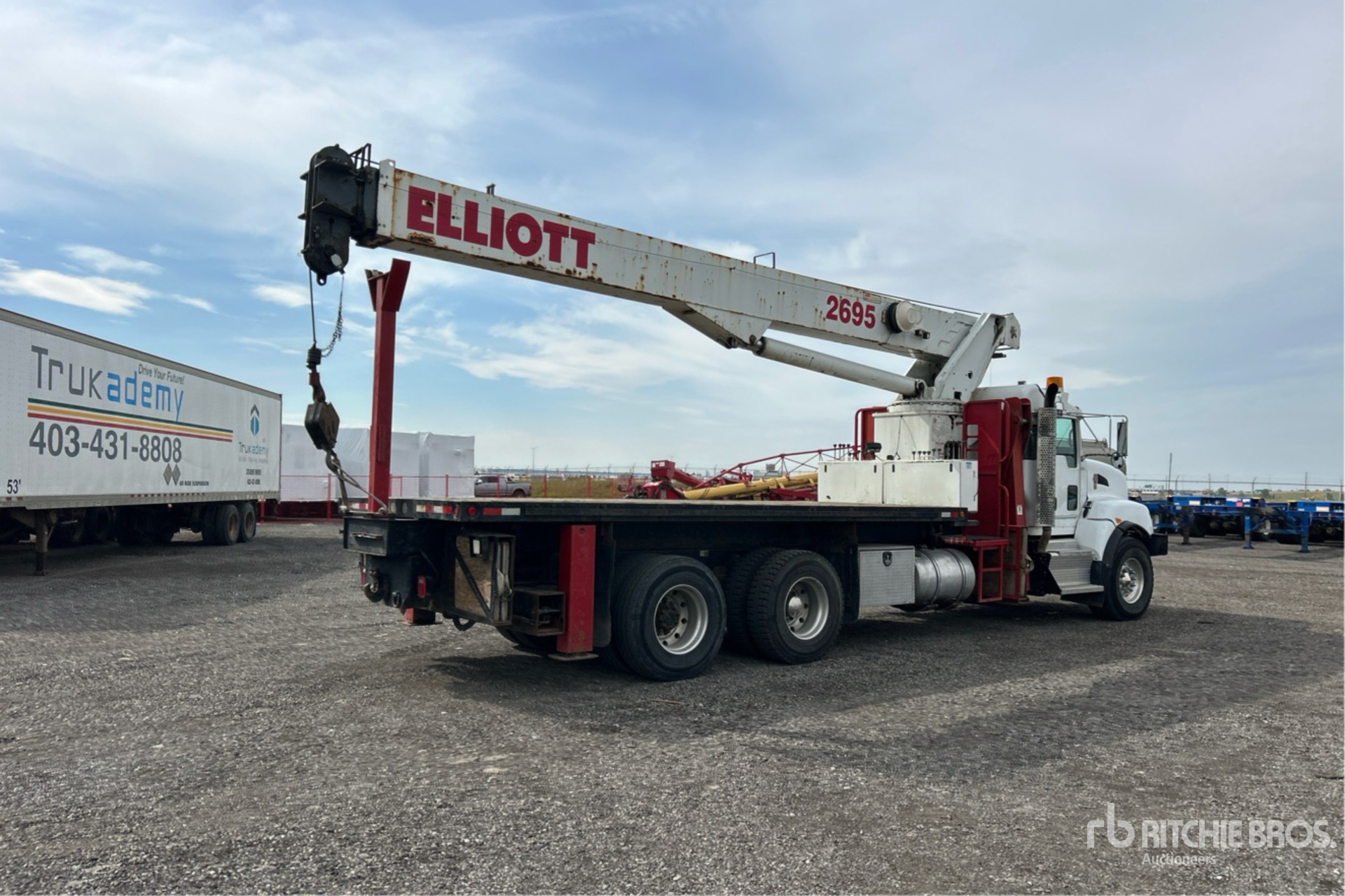 2013 Kenworth T470