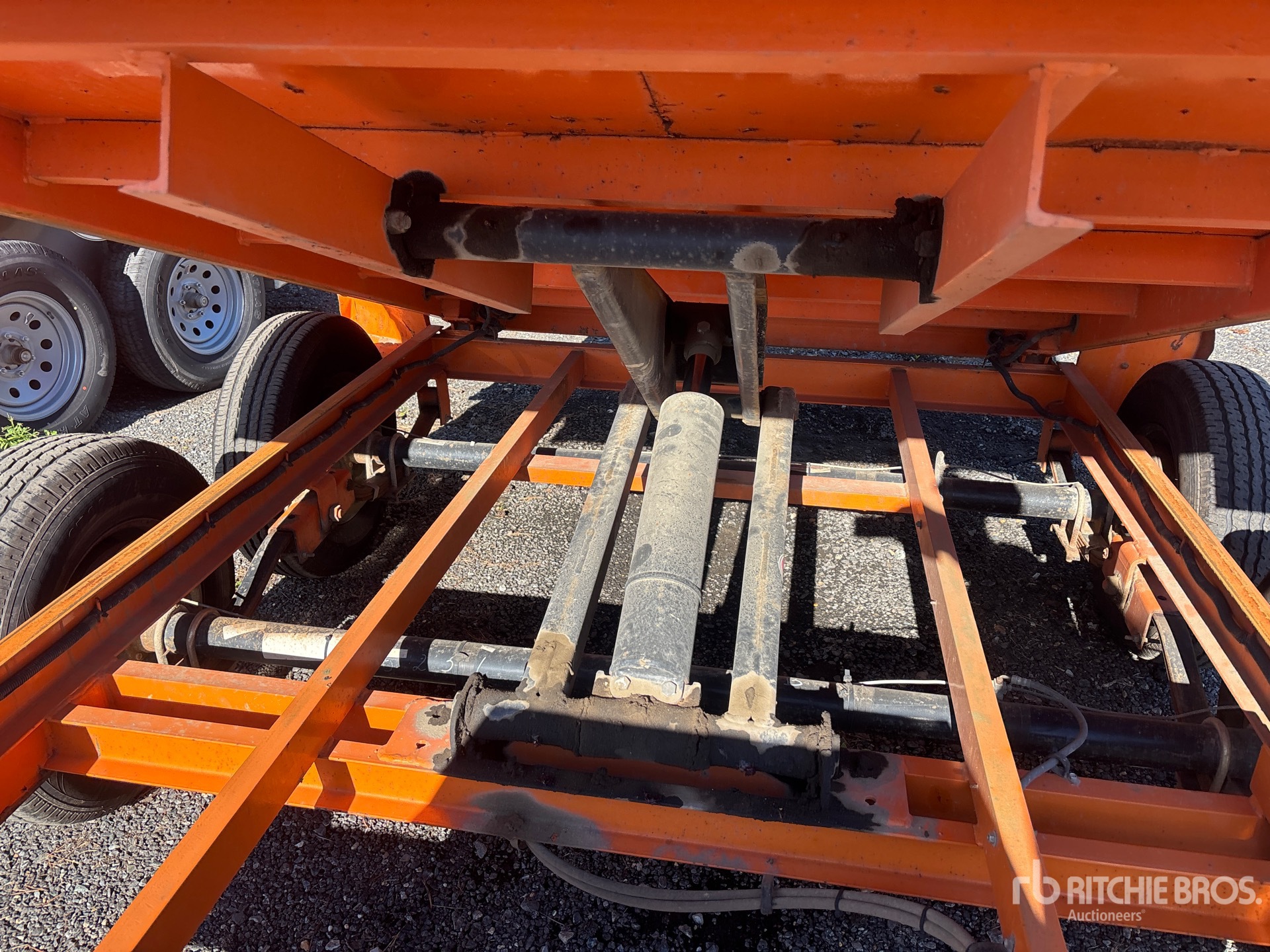 2019 Pratt EZD11762