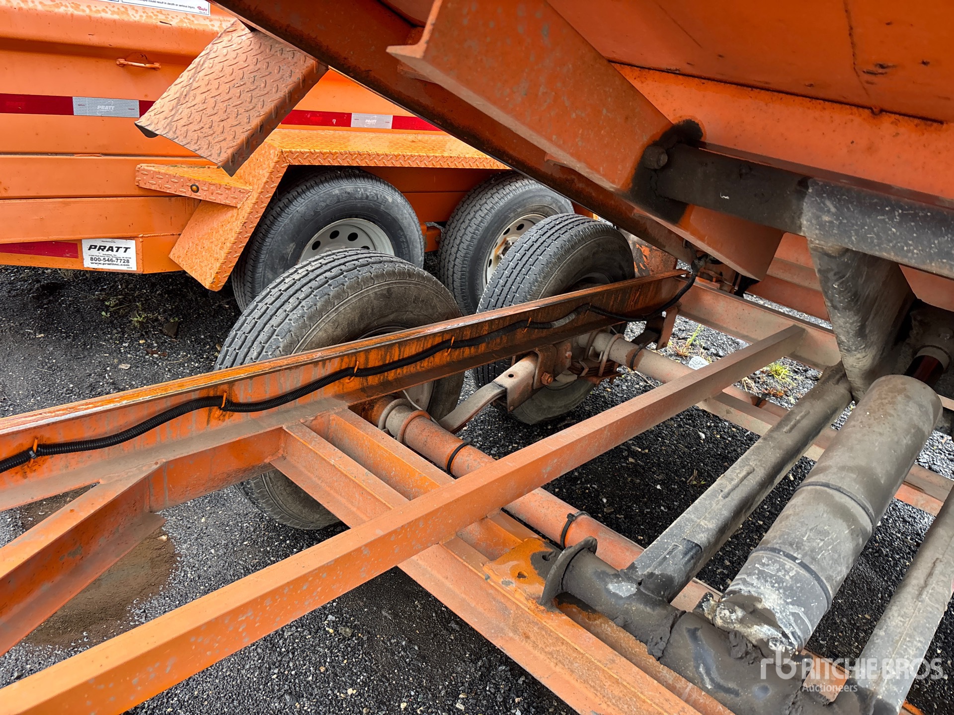 2019 Pratt EZD11762