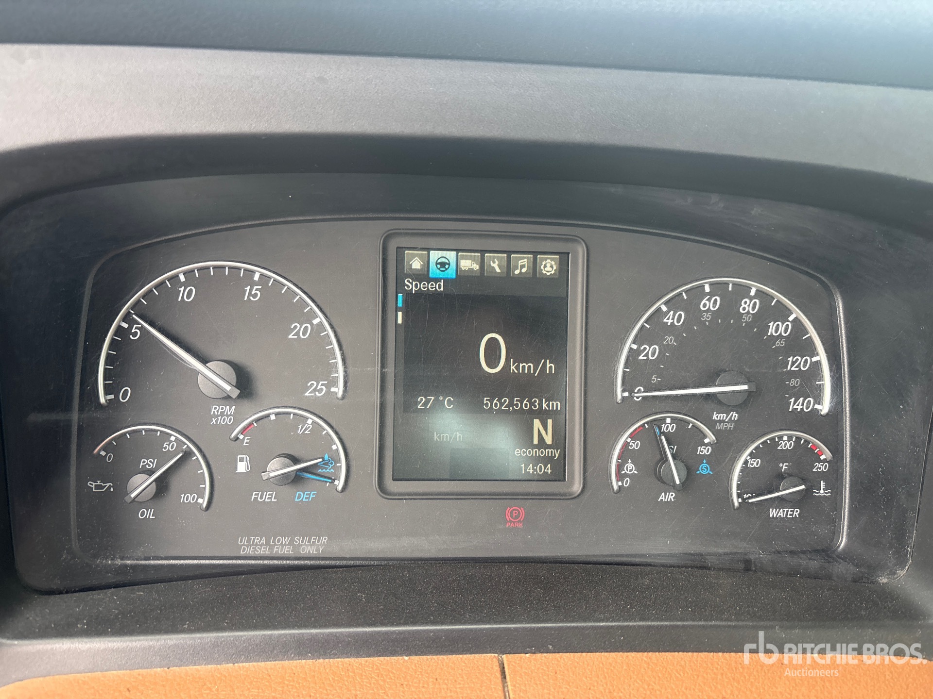 2019 Freightliner CASCADIA 126