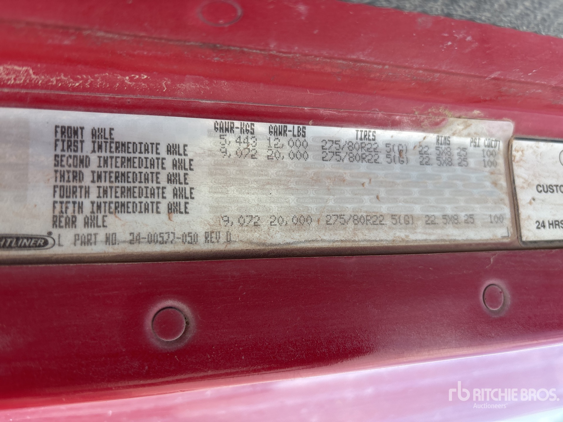 2000 Freightliner FLC120