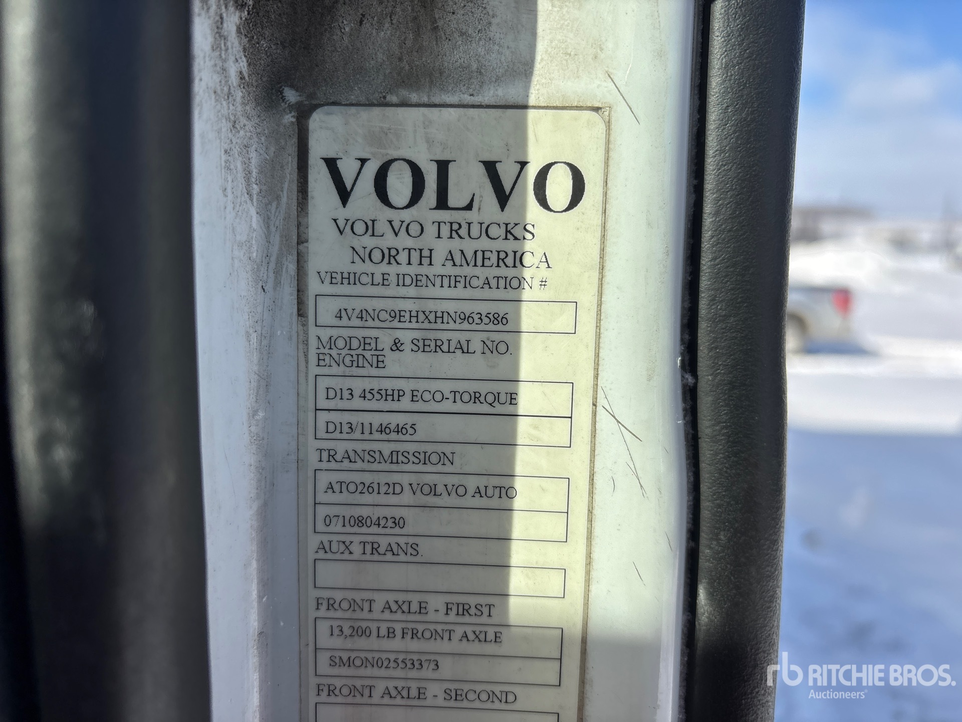 2017 Volvo VNL
