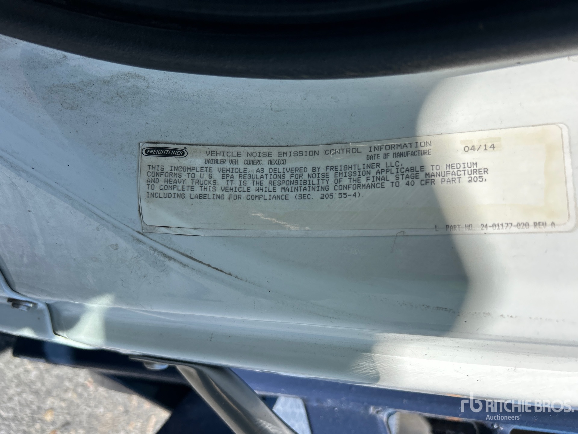 2015 Freightliner M2 106