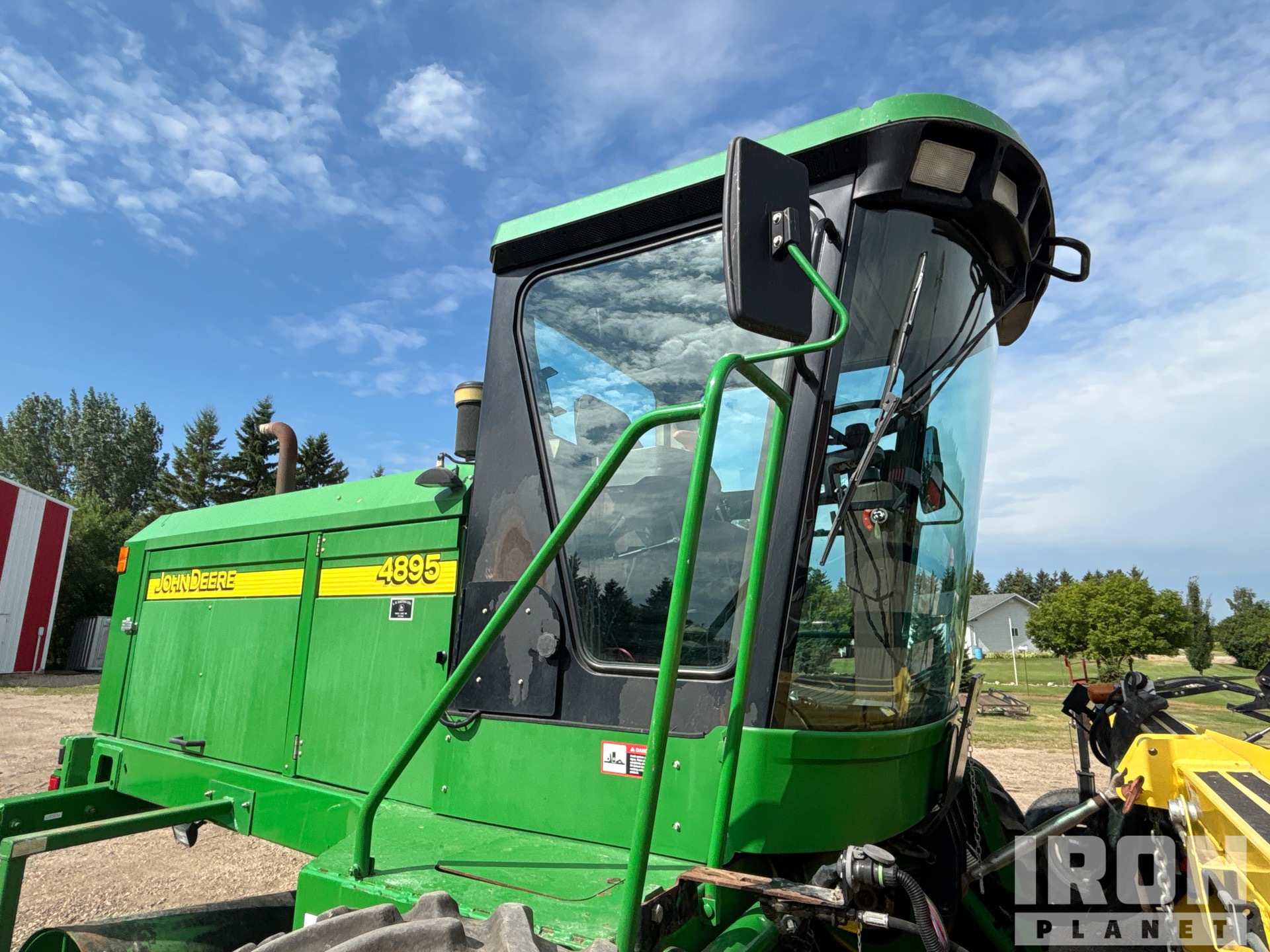 2004 John Deere 4895