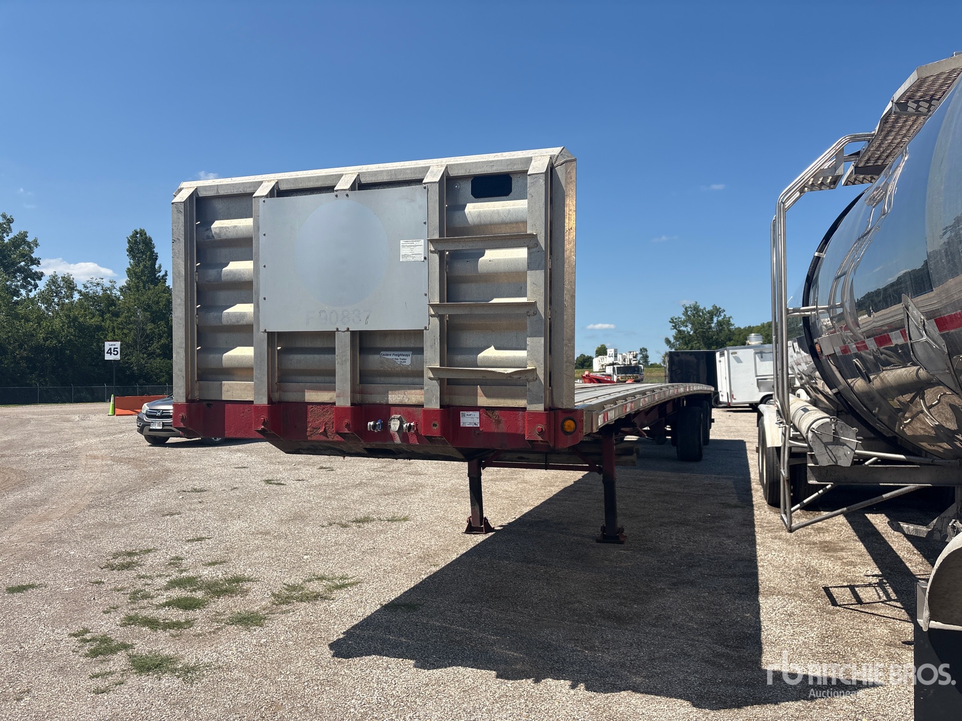 Photo of 2008 Great Dane 48 ft T/A Spread Axle