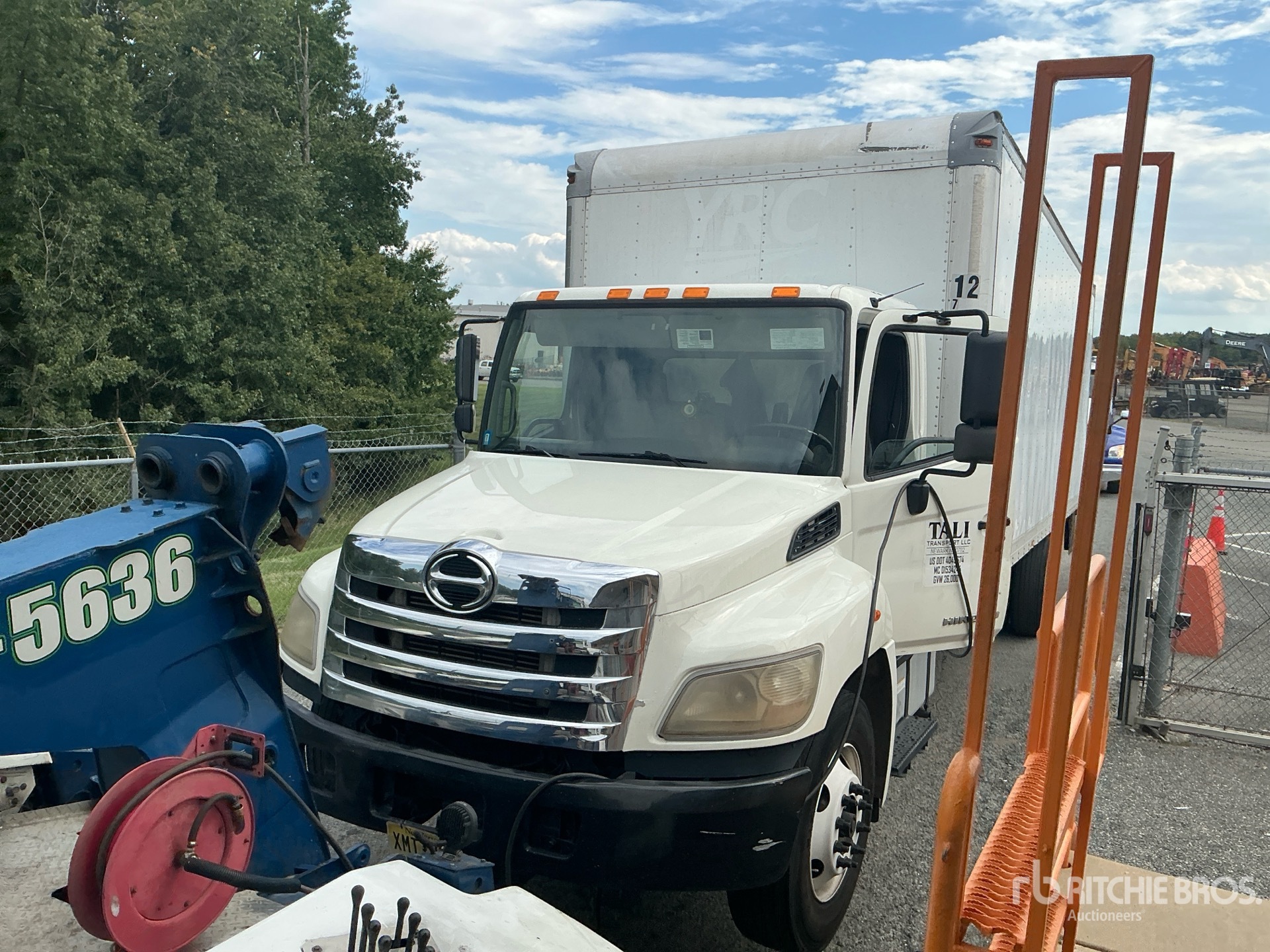 2014 Hino 268
