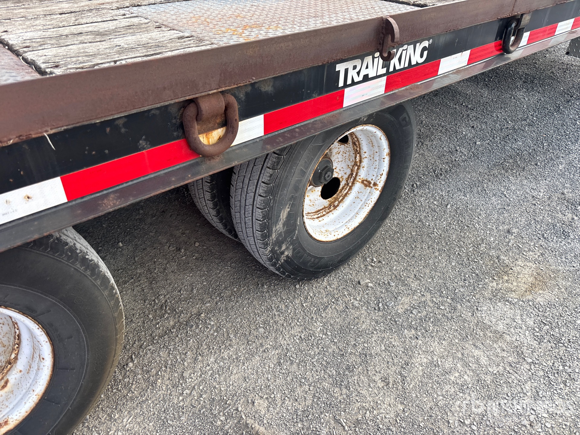 2006 Trail King TK20-2400