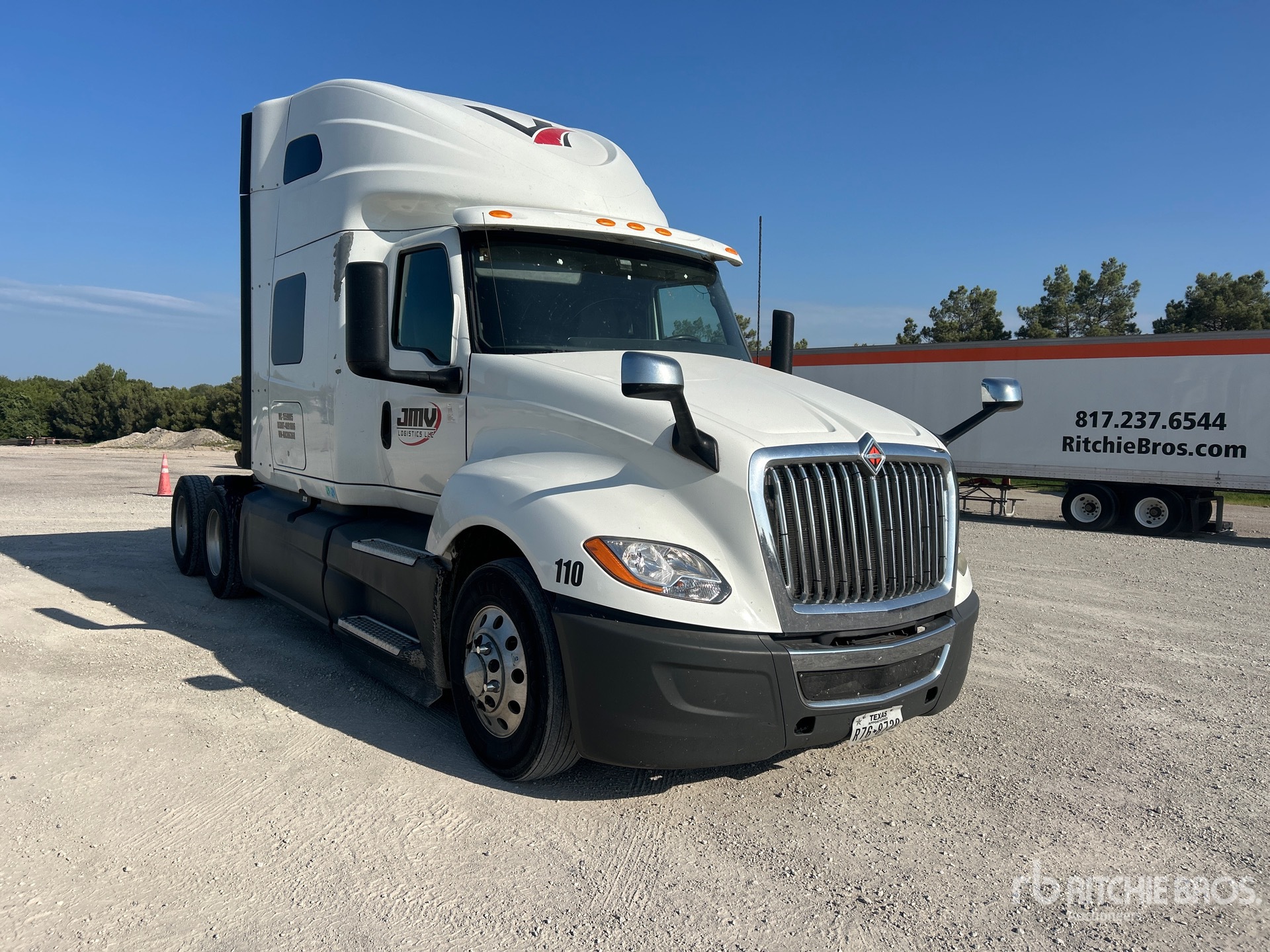 2019 International LT625