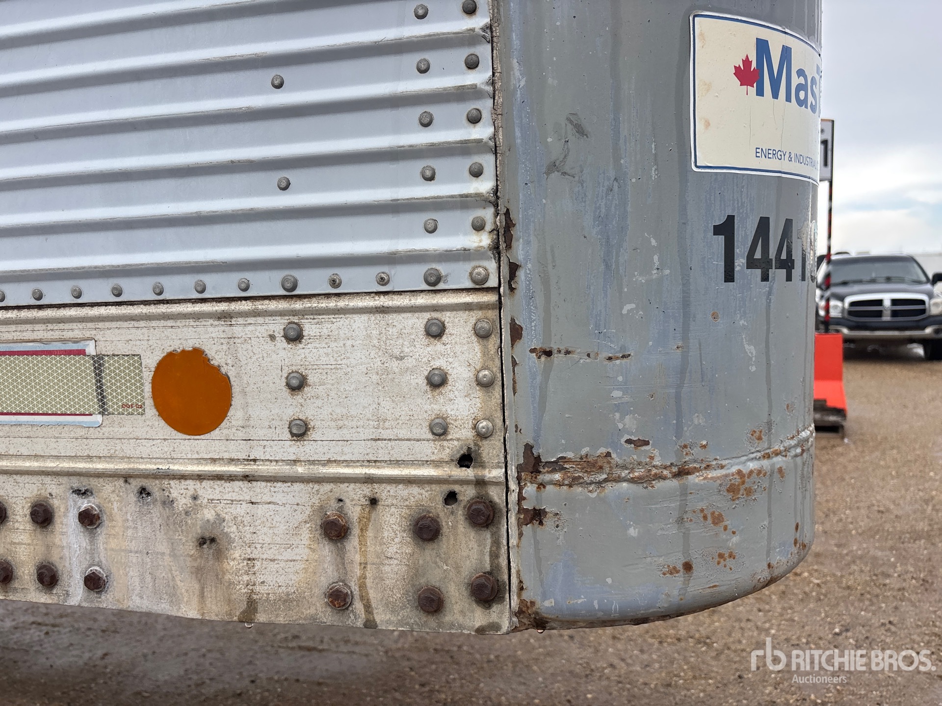 1982 Fruehauf 45 ft T/A Storage