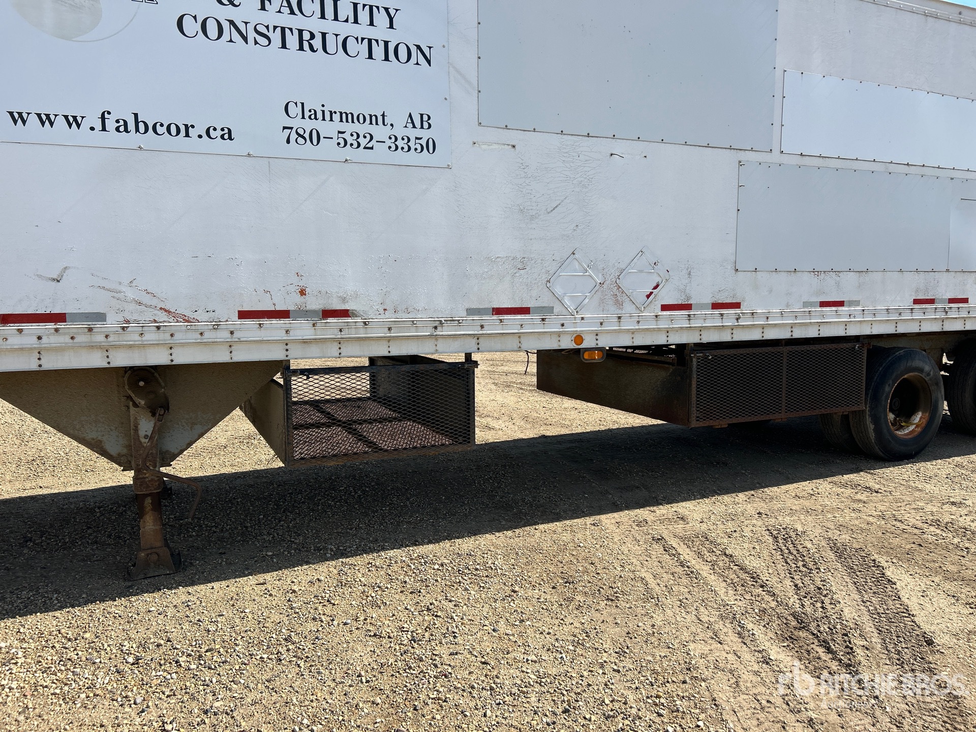1981 Trailmobile 45 ft T/A Storage