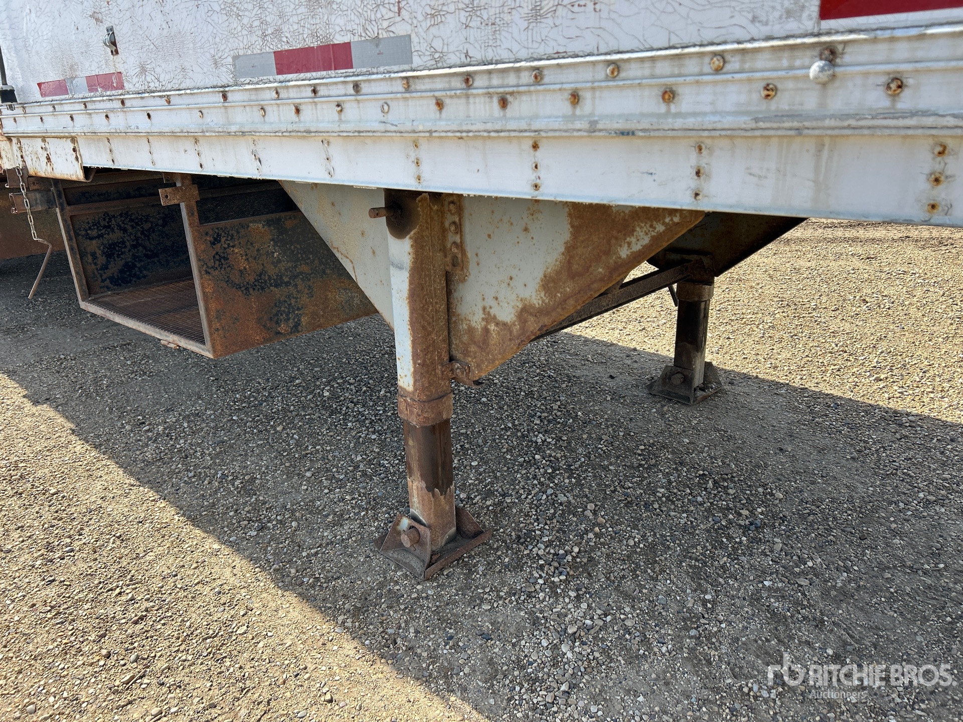 1981 Trailmobile 45 ft T/A Storage