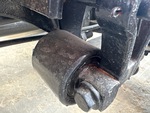 Underbody with Tuleje zawieszenia