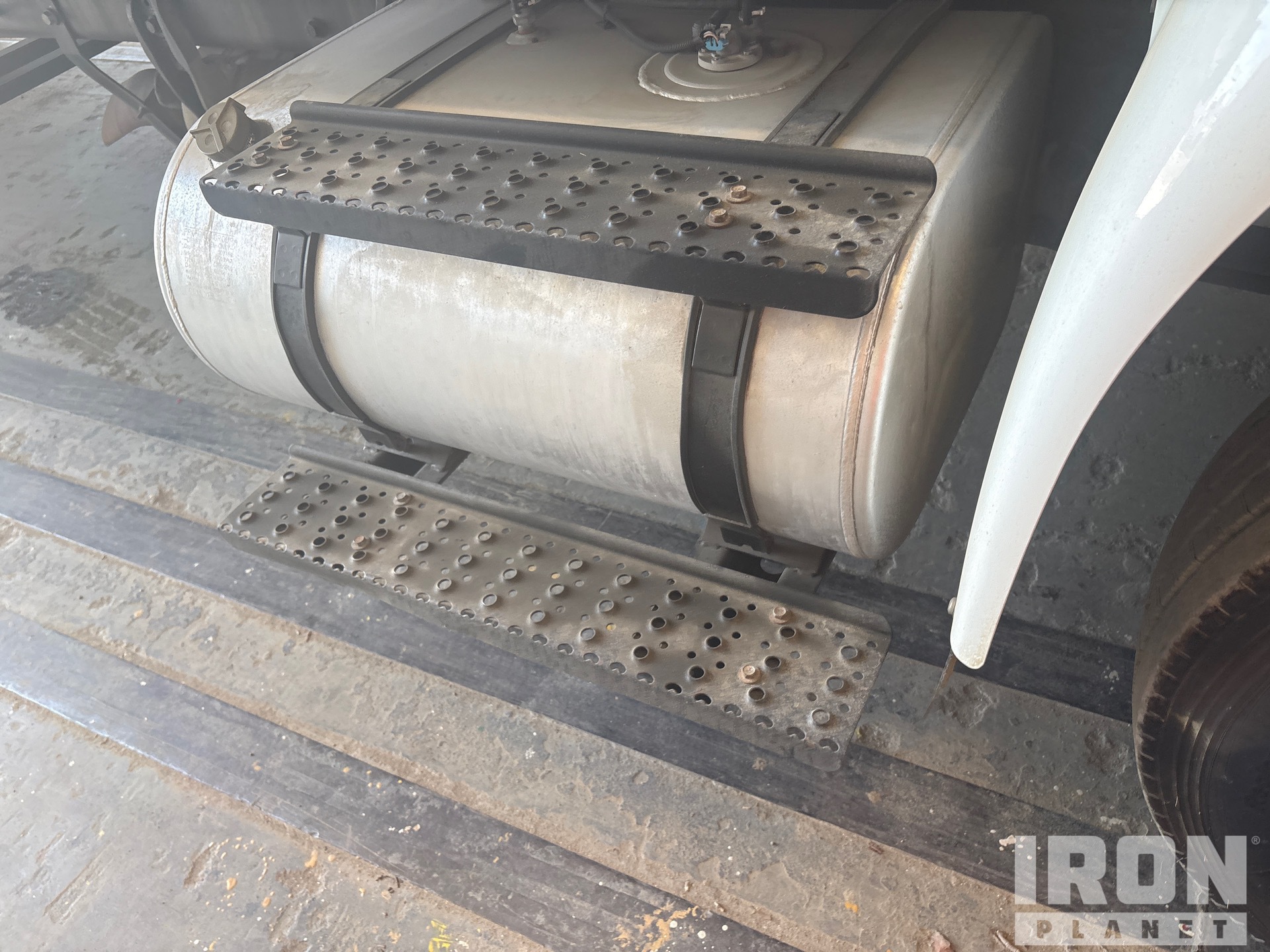 2019 International 4300 SBA