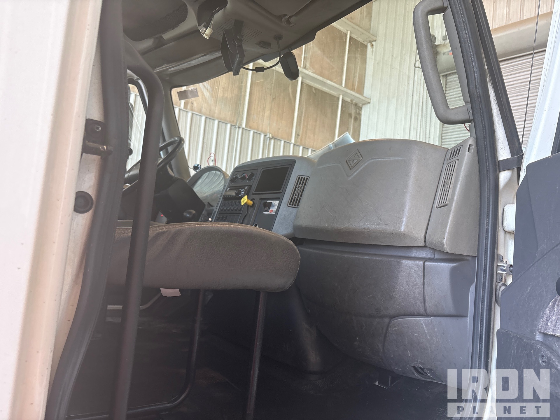 2019 International 4300 SBA