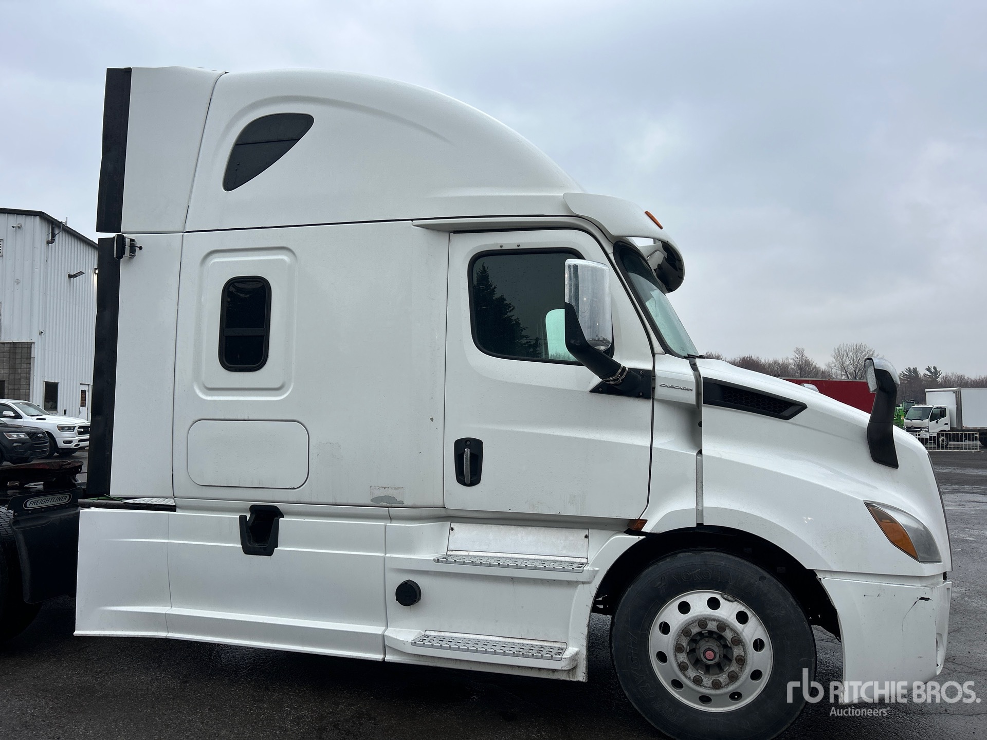 2019 Freightliner CASCADIA 116