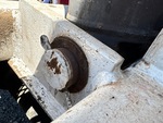 Underbody with Cylinder Pins and Bushings
