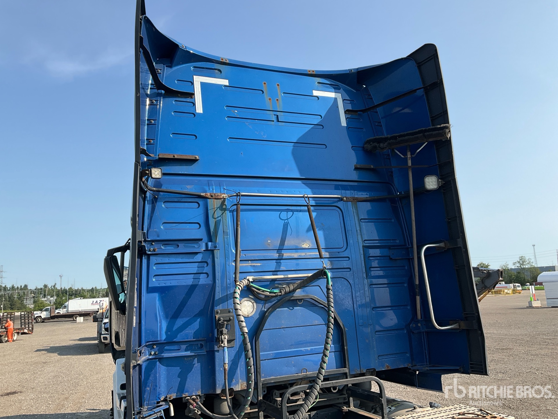 2019 Volvo VNL760