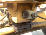 Chassis with Front Axle Oscillating Pin