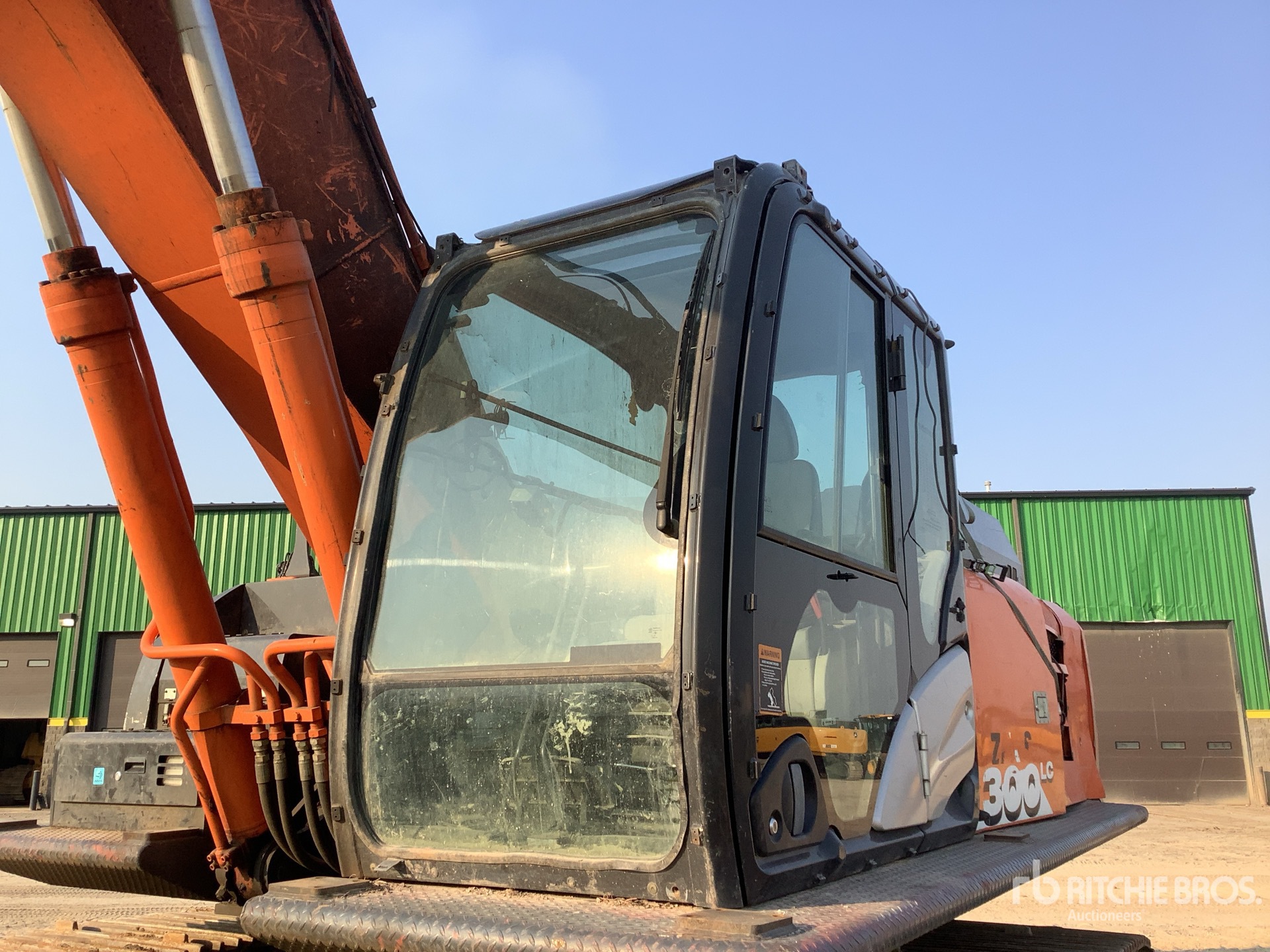 2015 Hitachi ZX300LC-6