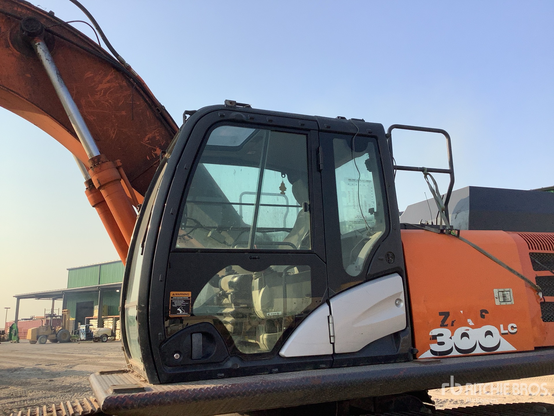 2015 Hitachi ZX300LC-6