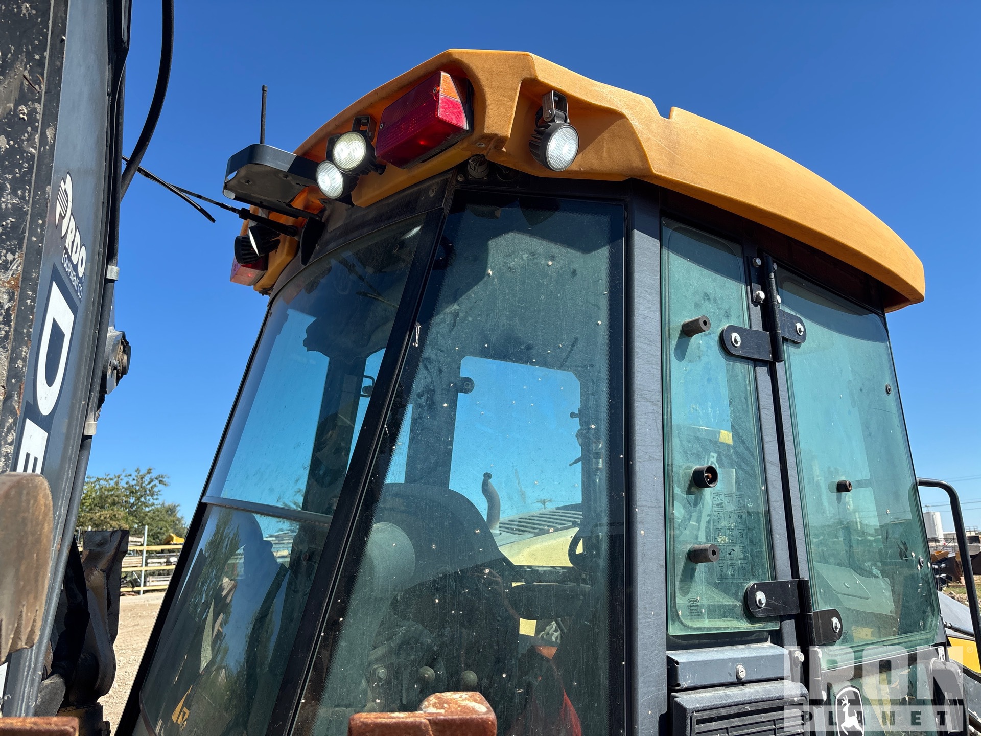 2018 John Deere 410L
