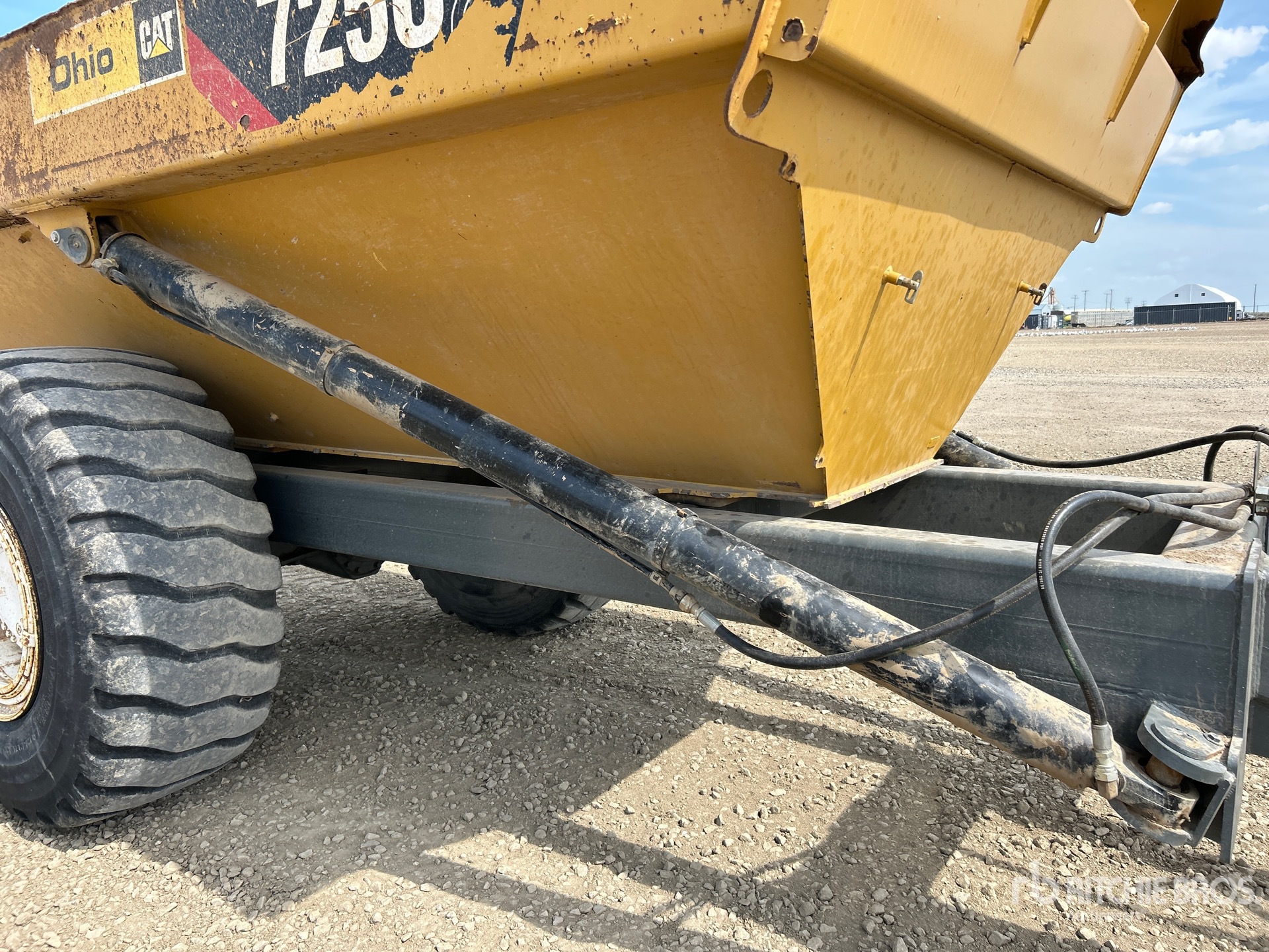 Caterpillar 725C2