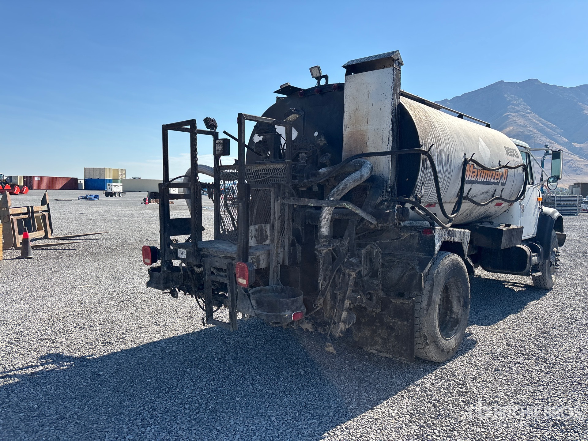 1993 International 4700