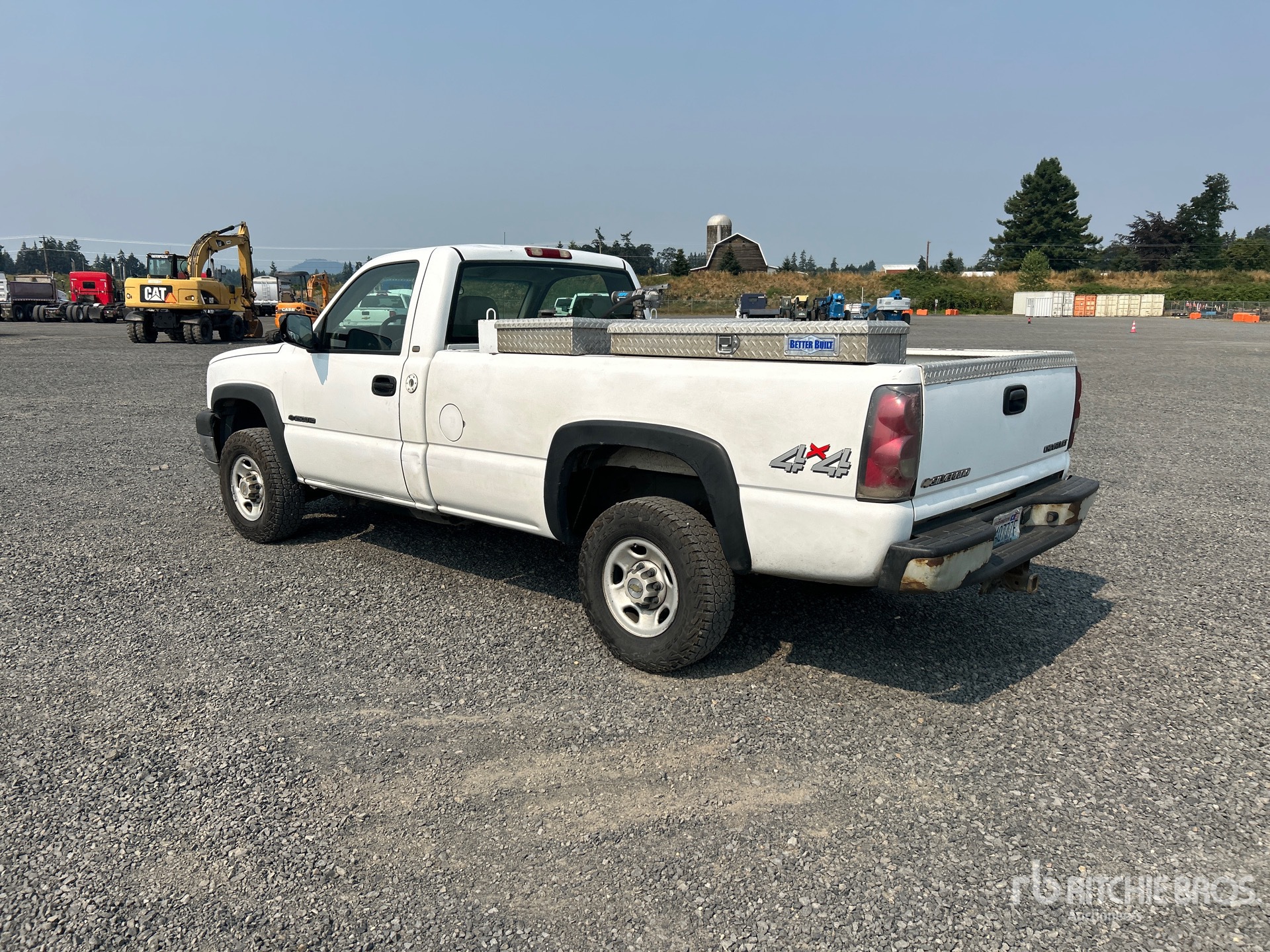 General Appearance with Picture, Left Rear Corner