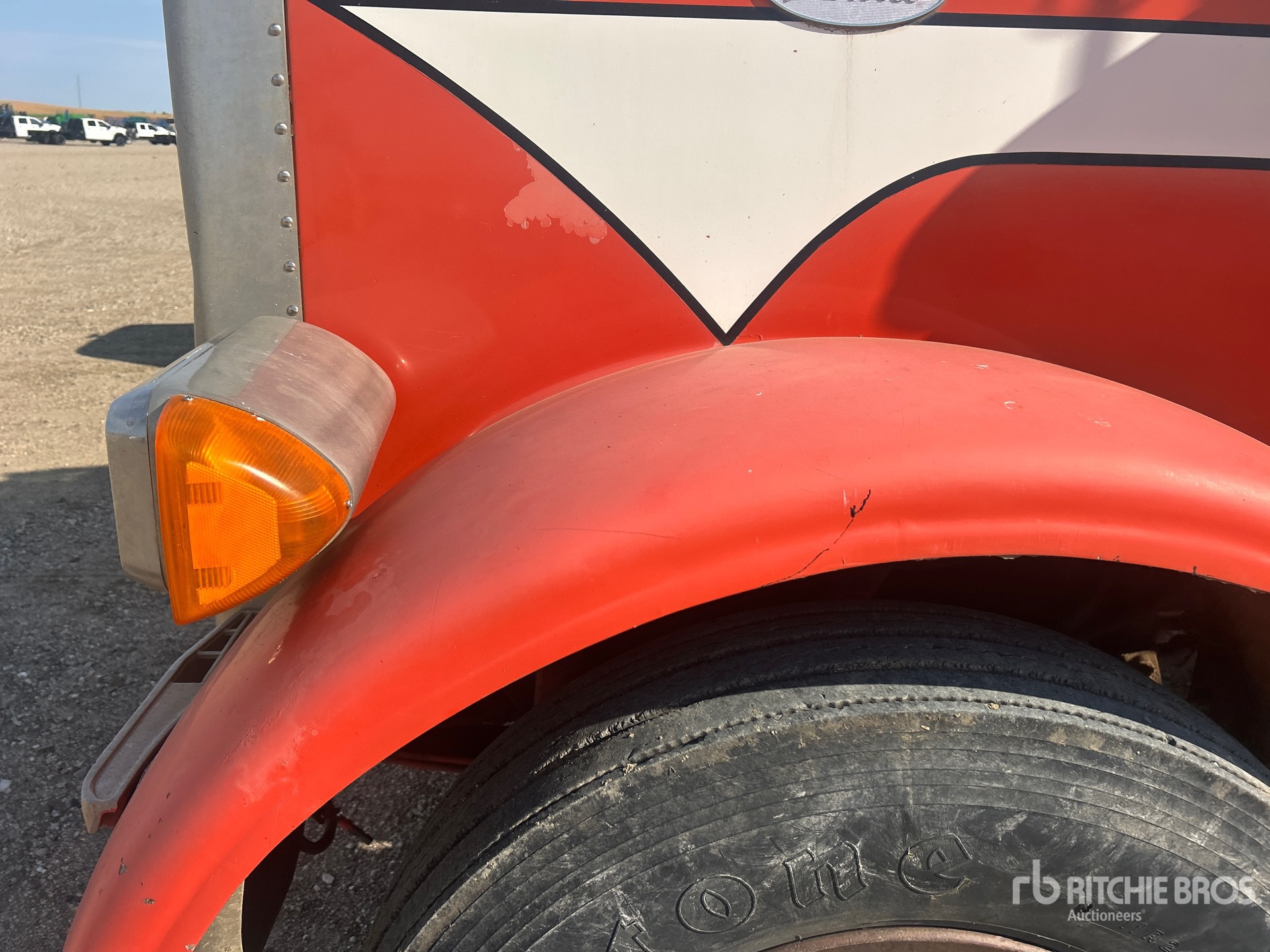 1996 Peterbilt 378