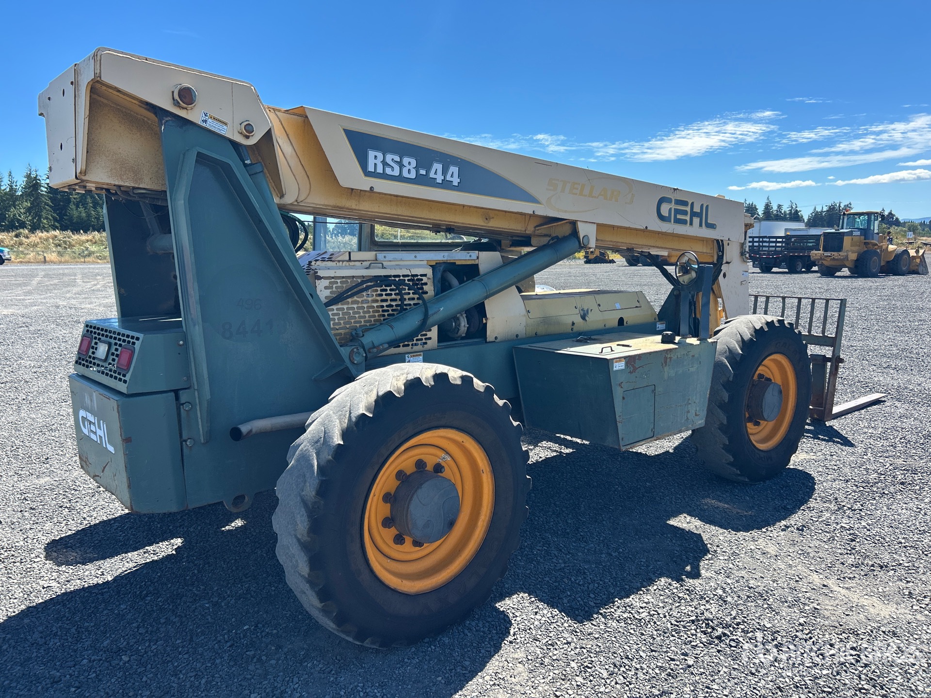 General Appearance with Picture, Right Rear Corner
