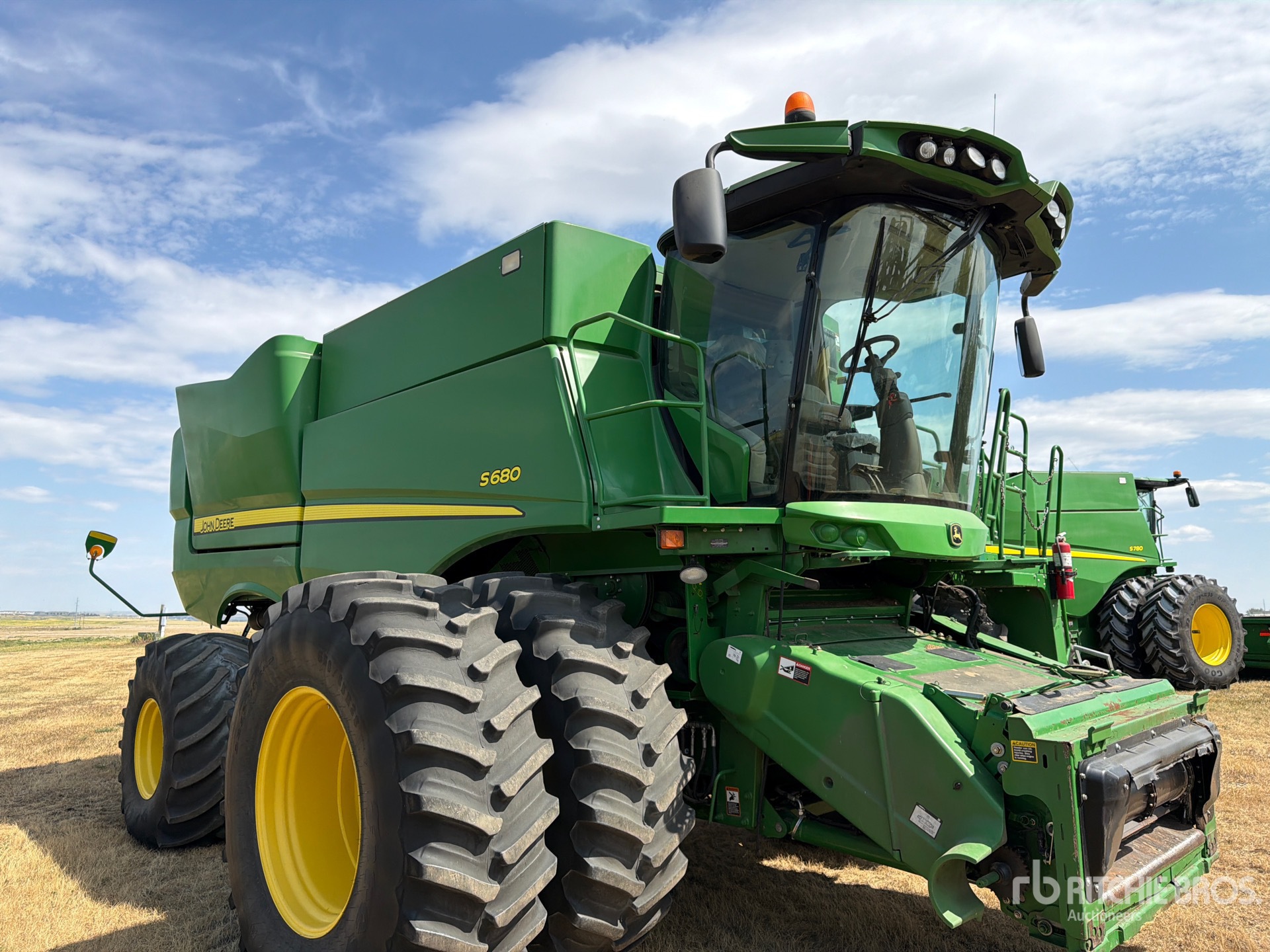 2014 John Deere S680
