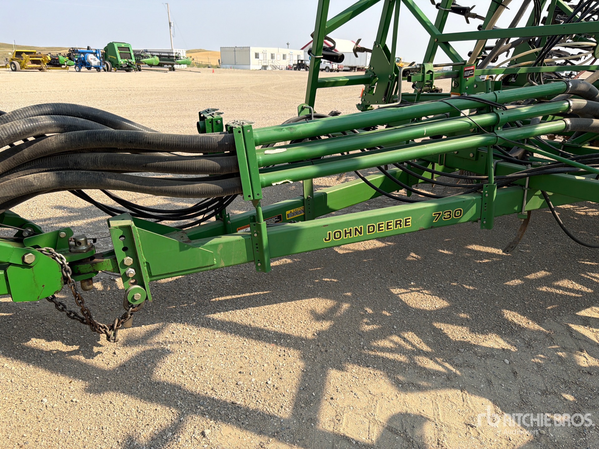 John Deere 730