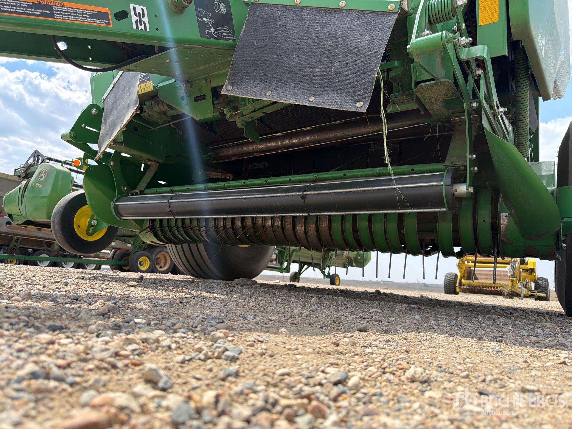 2021 John Deere 560M