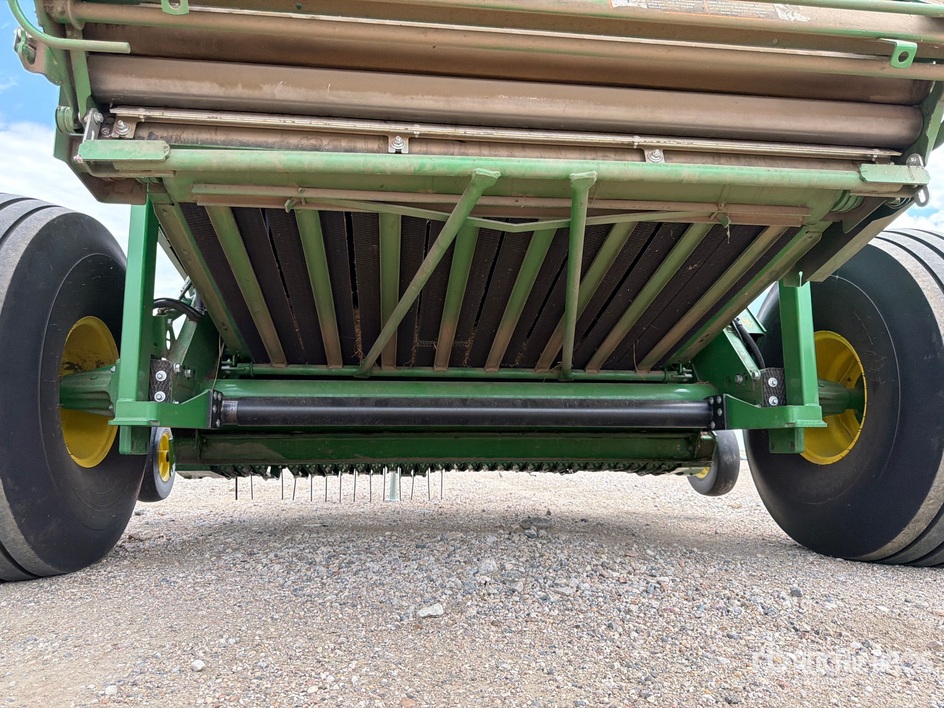 2021 John Deere 560M