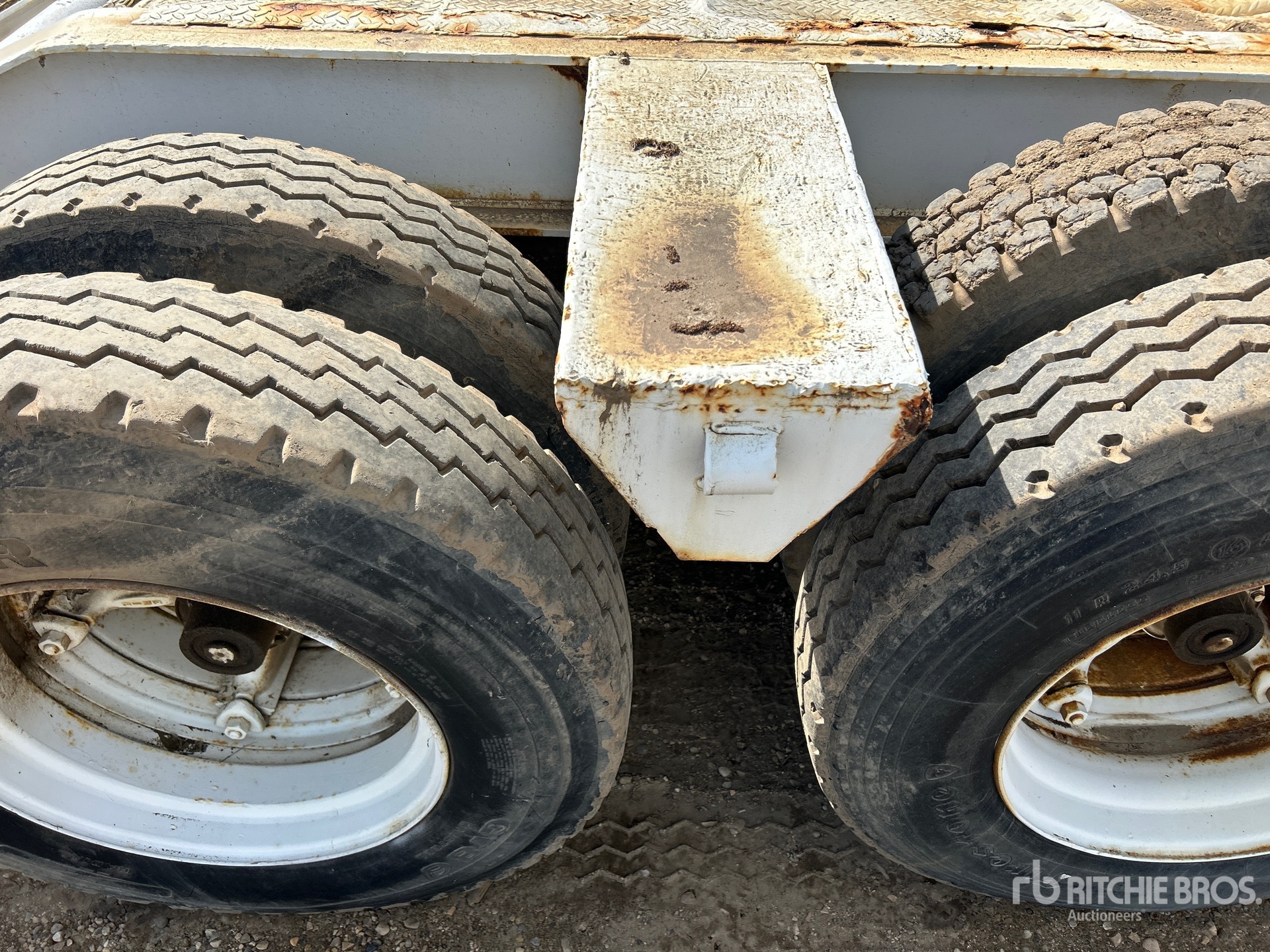 1988 Arnes 48 ft T/A