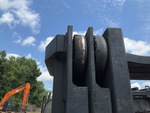 Chassis Lift with Carriage Rollers and Guides