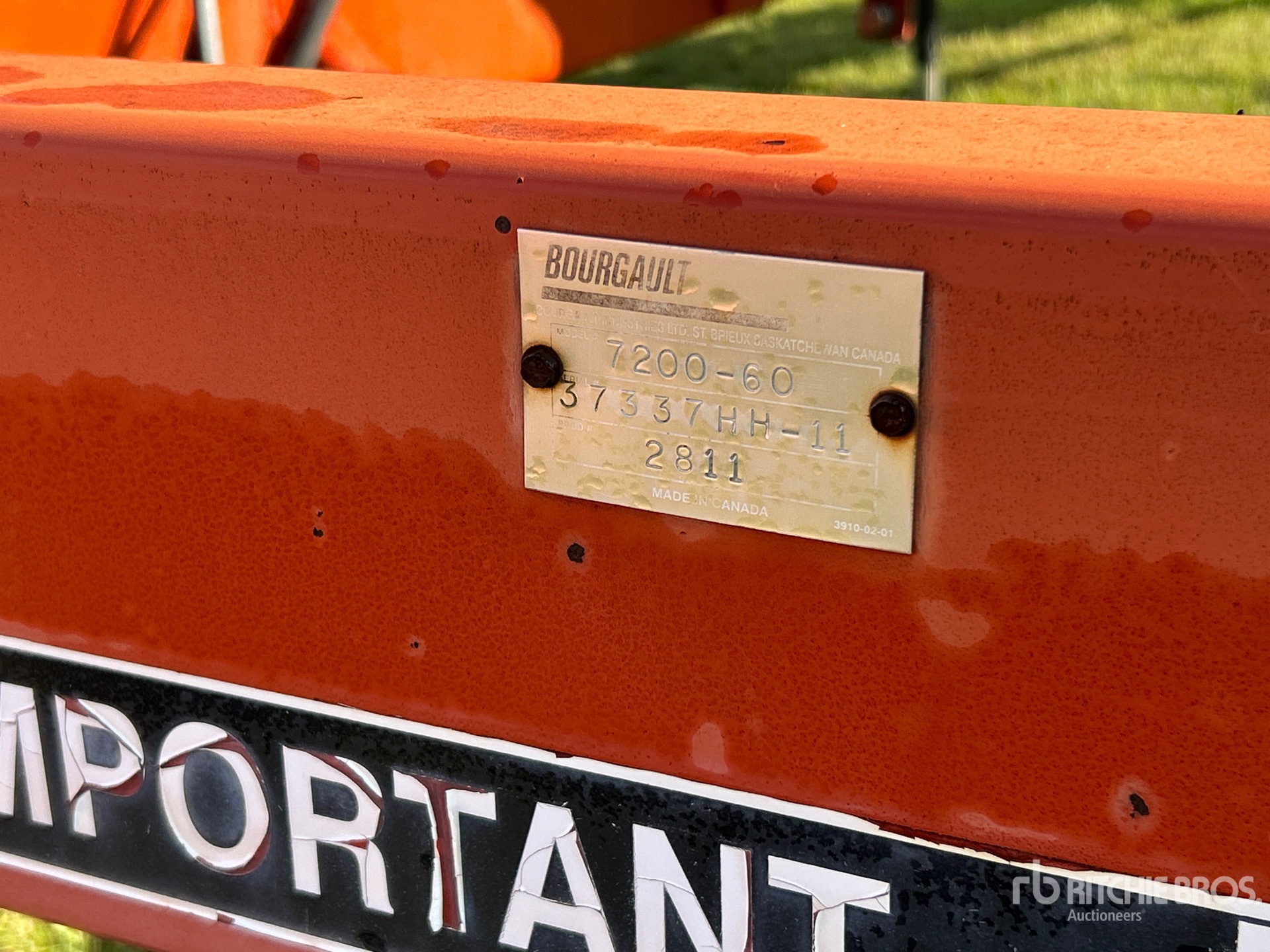 2002 Bourgault 7200