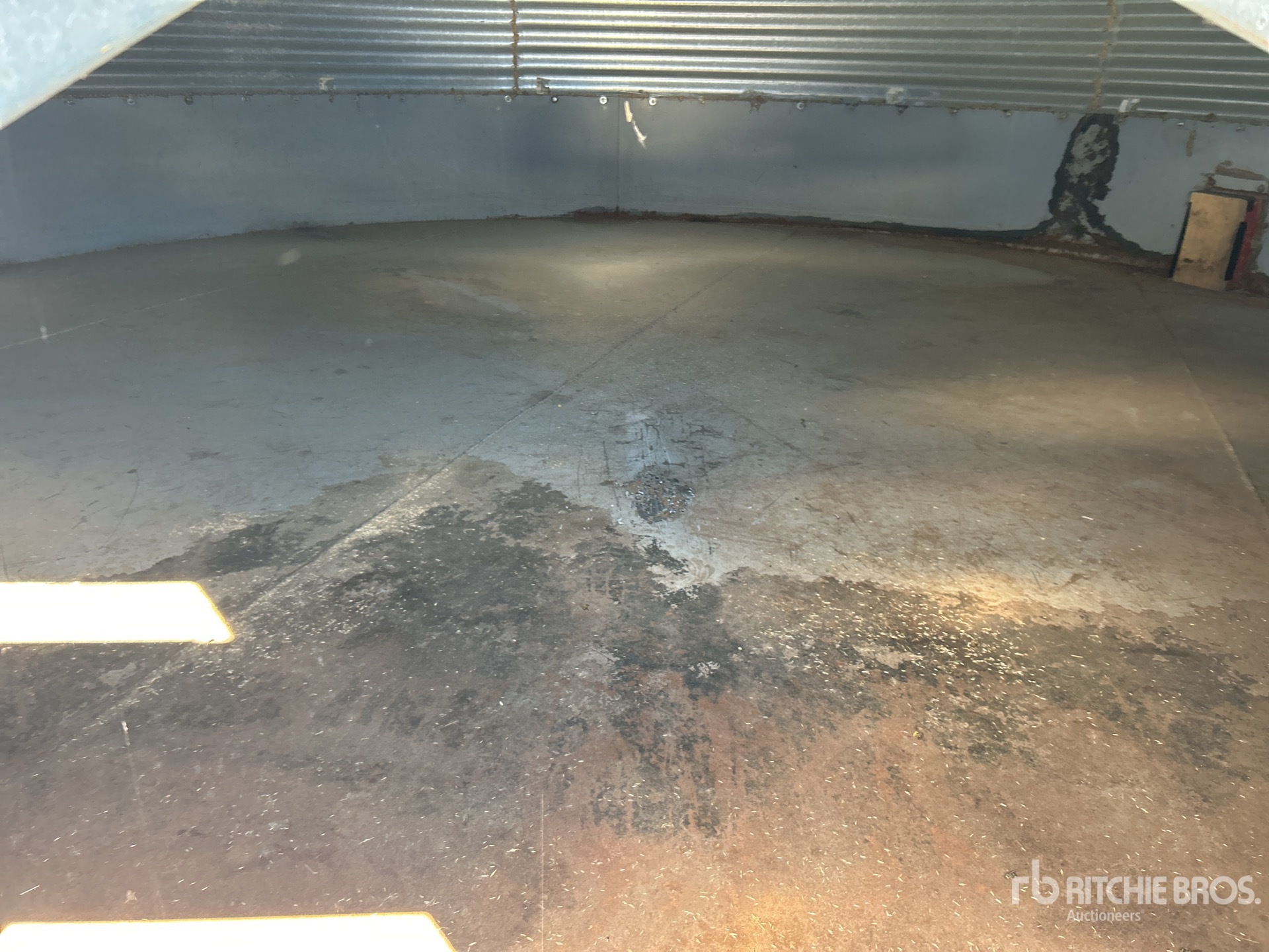 Butler +/- 3000 bu 3 Ring