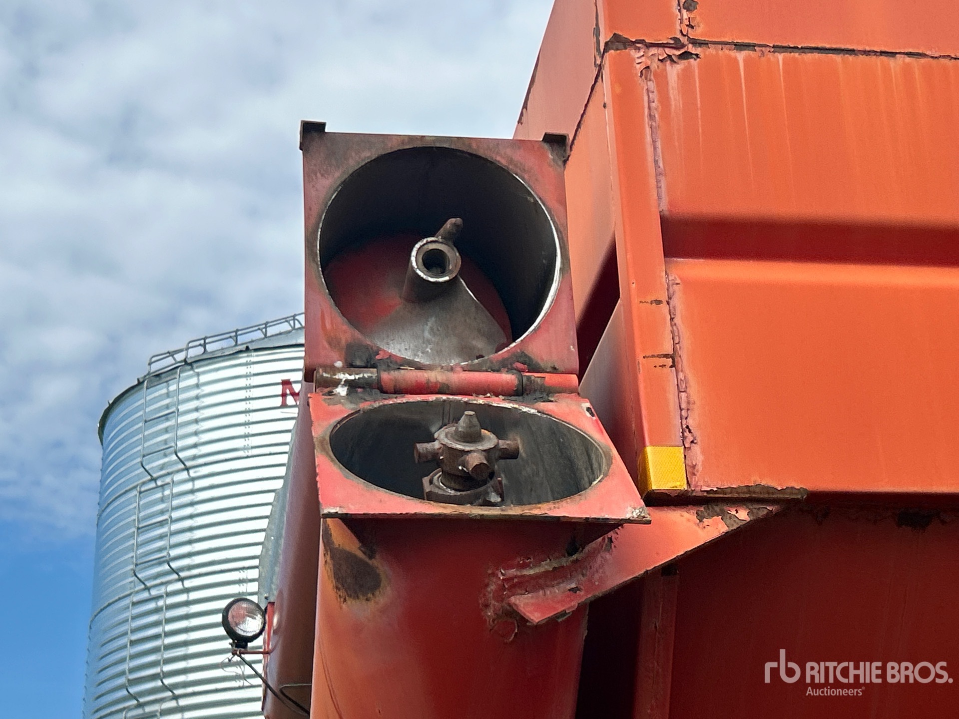 Morris 800 bu S/A