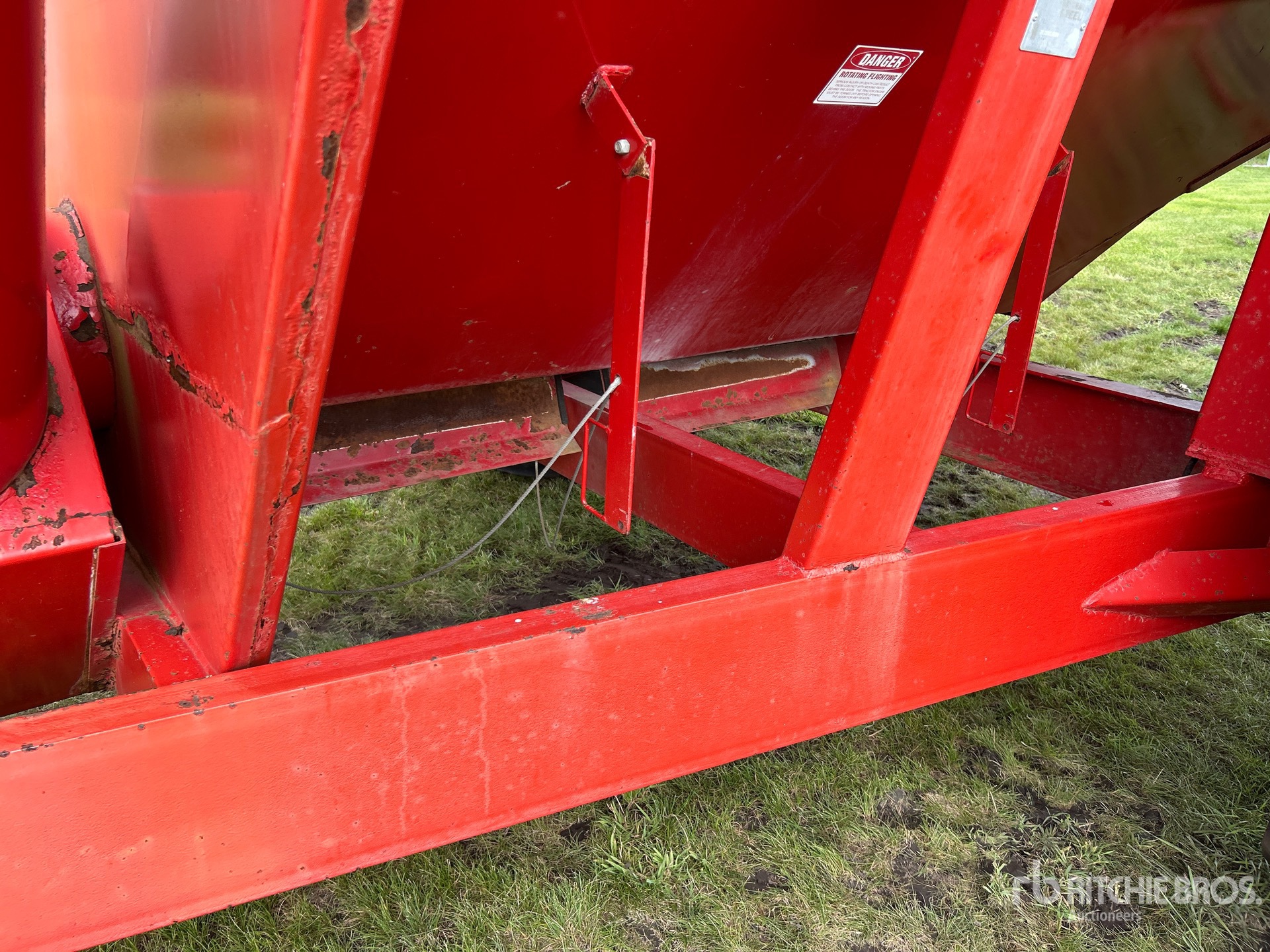 Morris 800 bu S/A