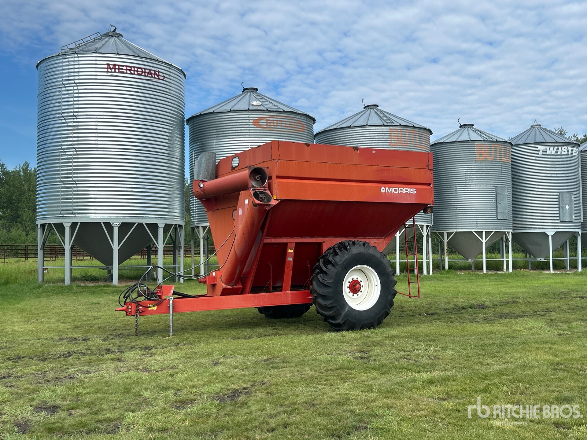 Morris 800 bu S/A