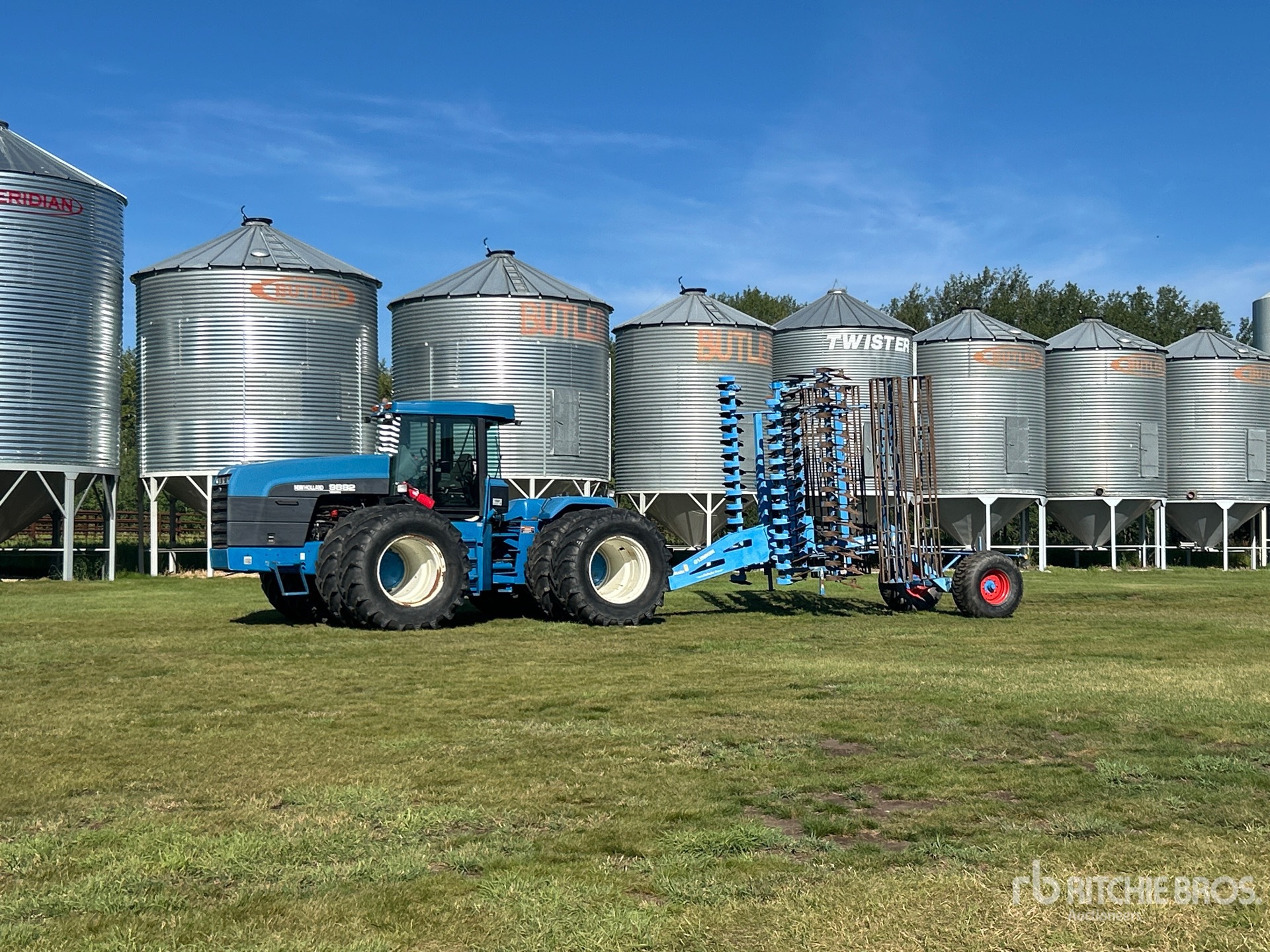 1997 New Holland 9882