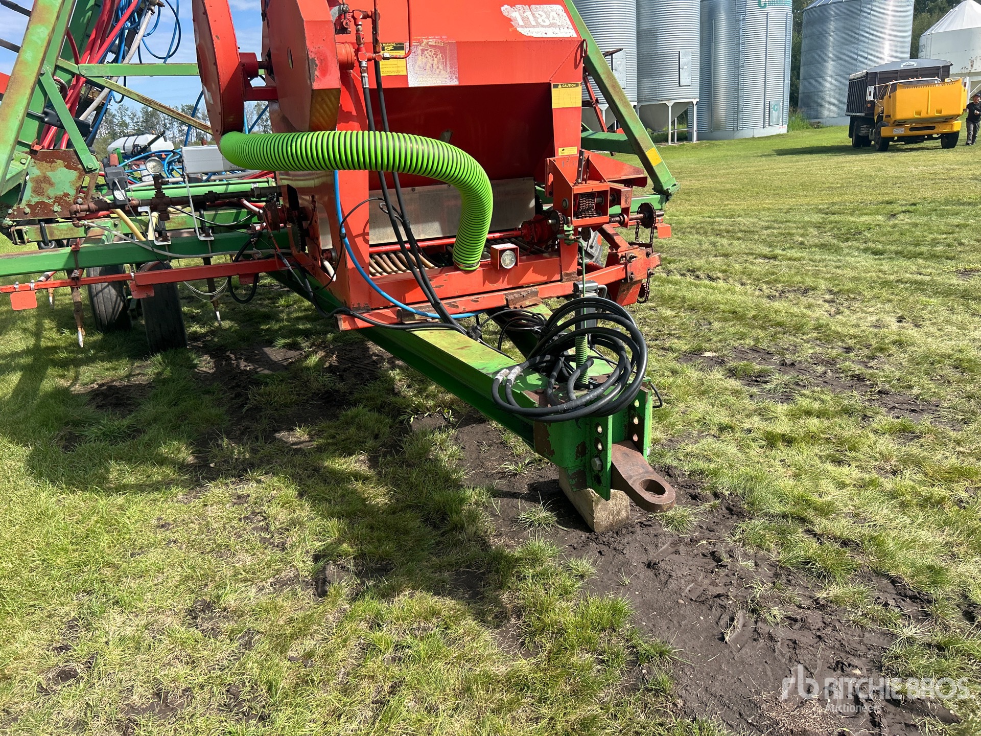 John Deere 1610