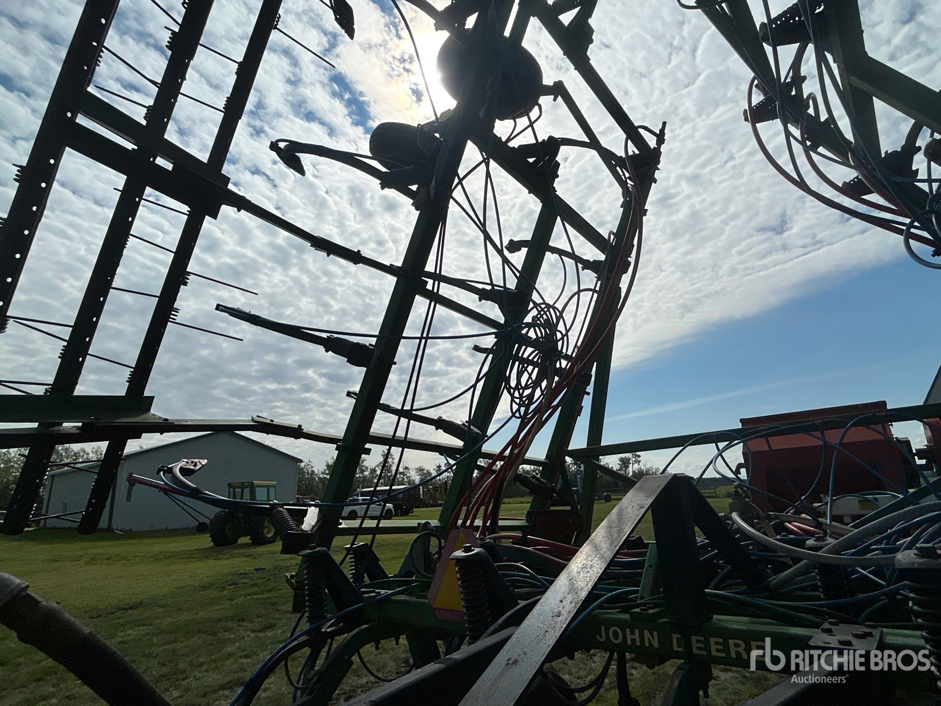 John Deere 1610