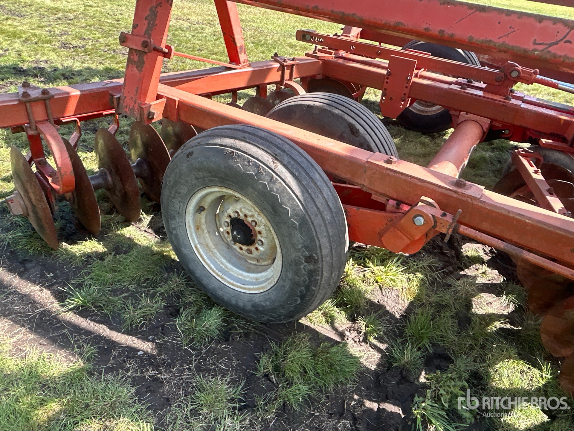 Massey Ferguson 820