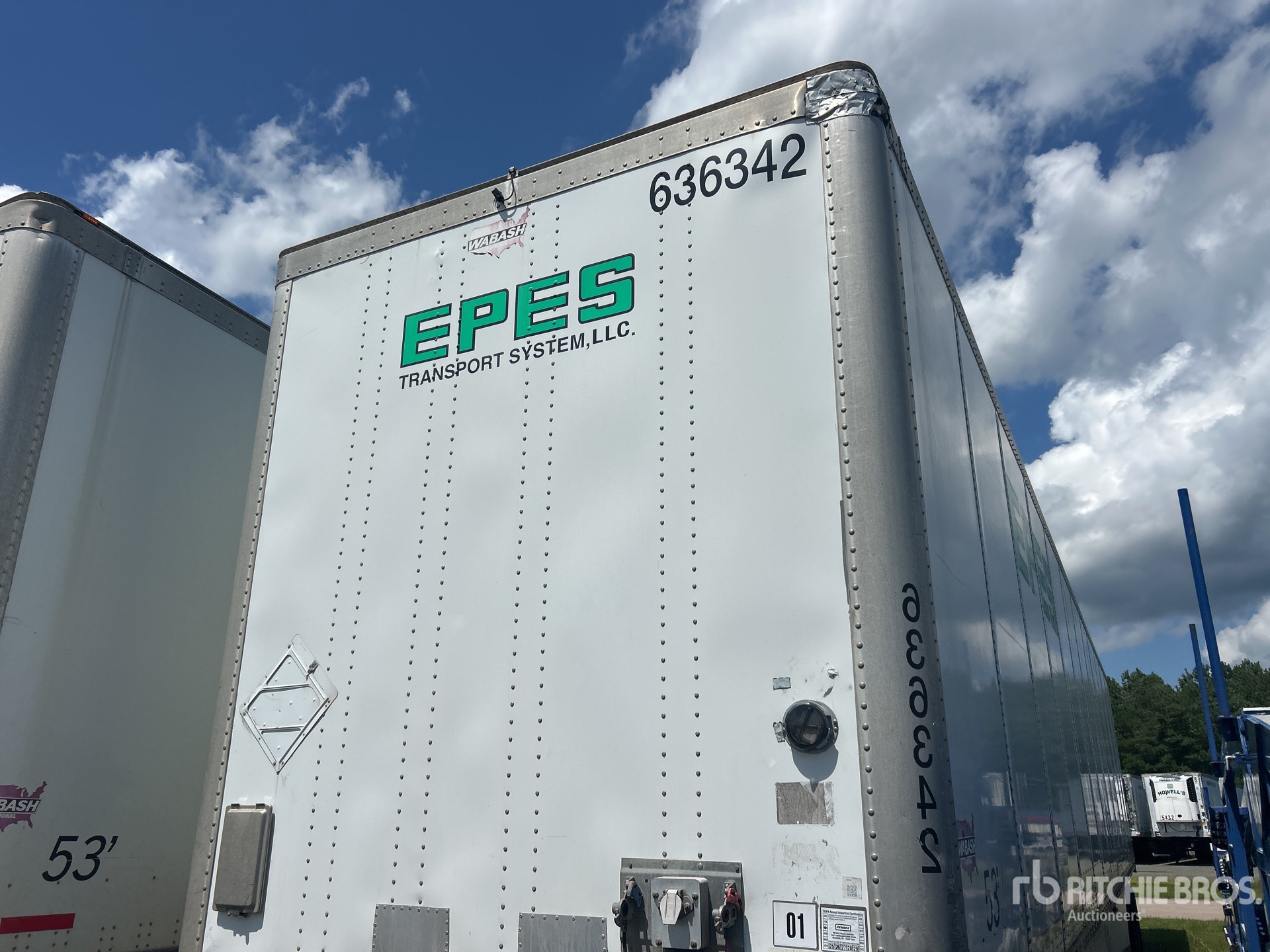 2016 Wabash 53 ft Sliding T/A